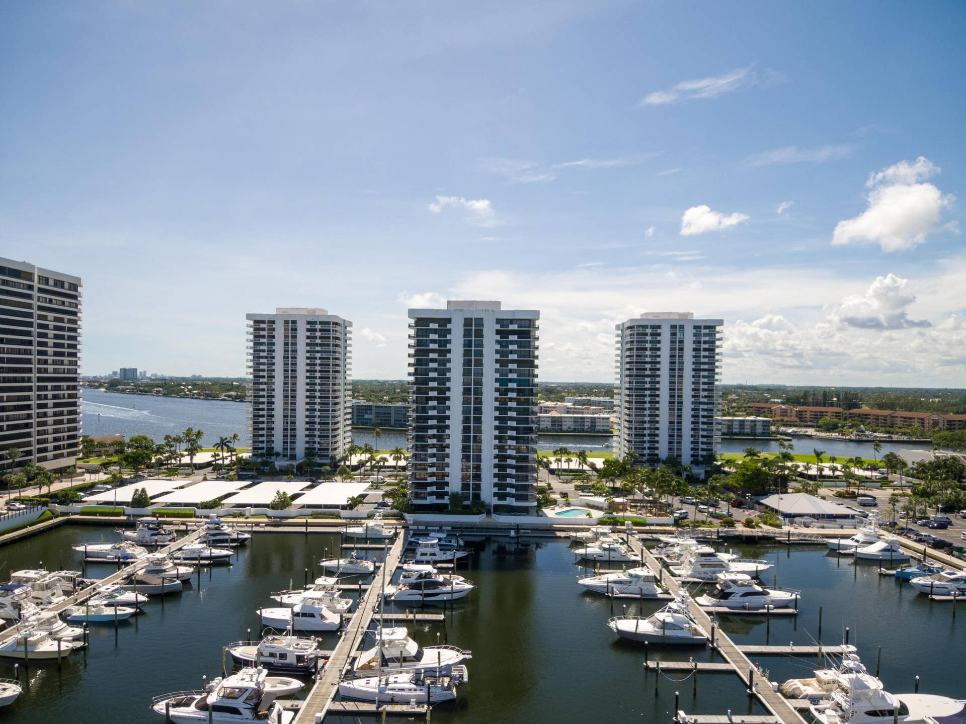 108 Lakeshore Drive, #1041, North Palm Beach, FL 33408 Aerial
