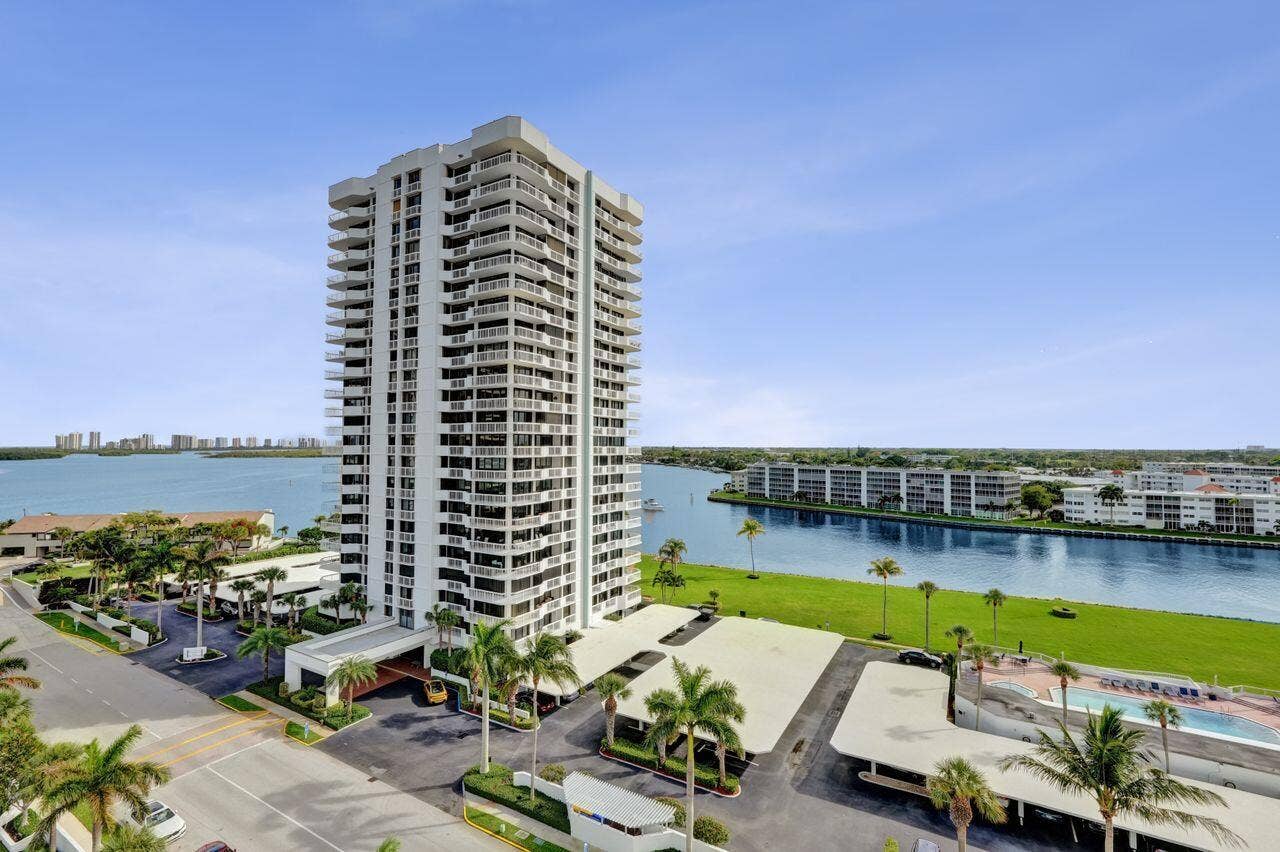 108 Lakeshore Drive, #1041, North Palm Beach, FL 33408 DSC06502