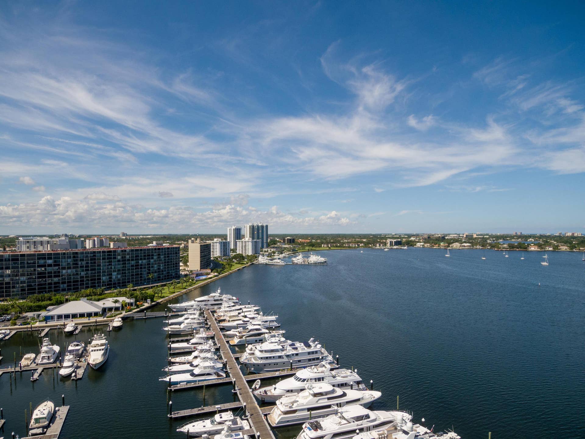 108 Lakeshore Drive, #1041, North Palm Beach, FL 33408 Aerial