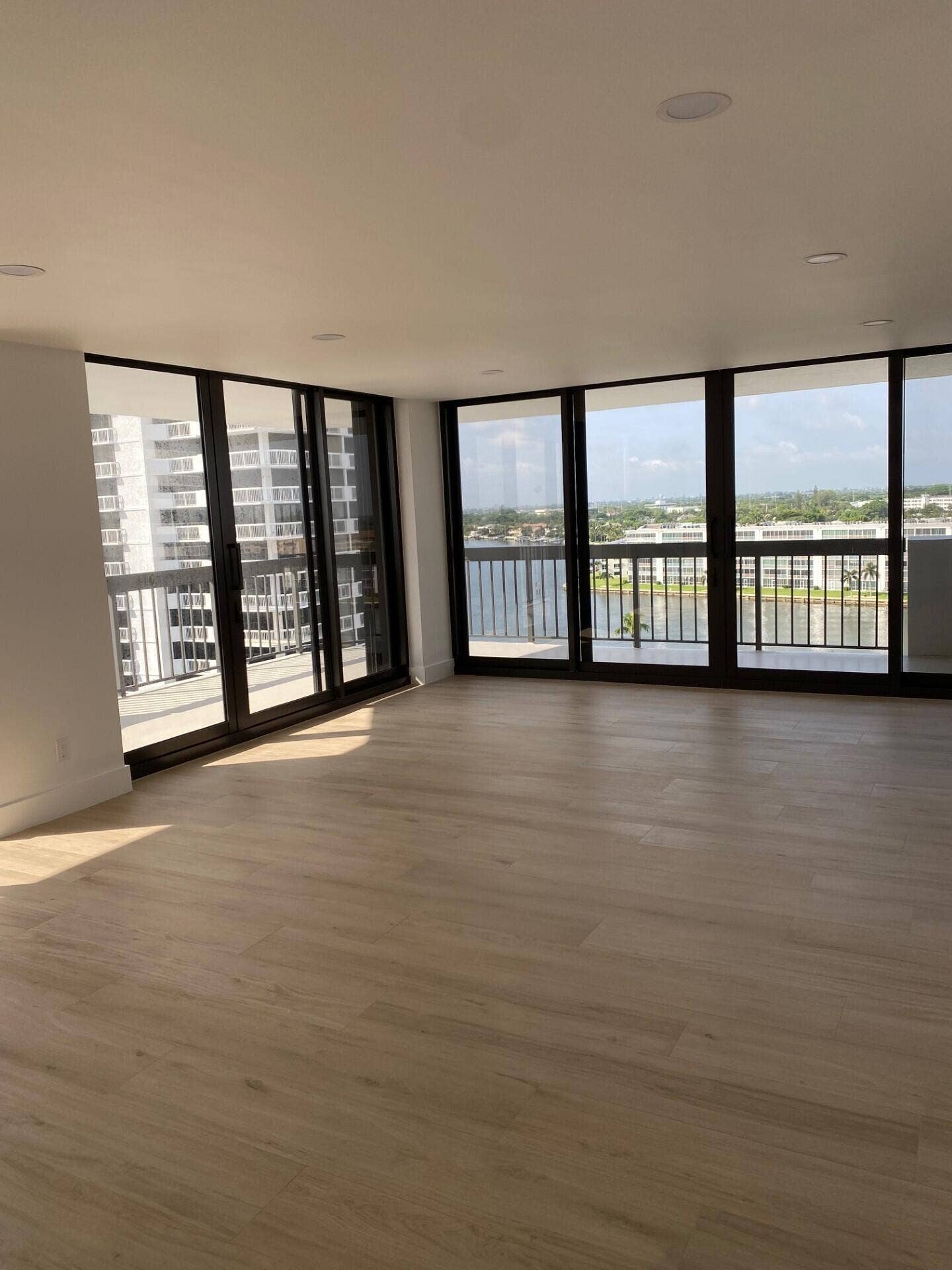 108 Lakeshore Drive, #1041, North Palm Beach, FL 33408 LR
