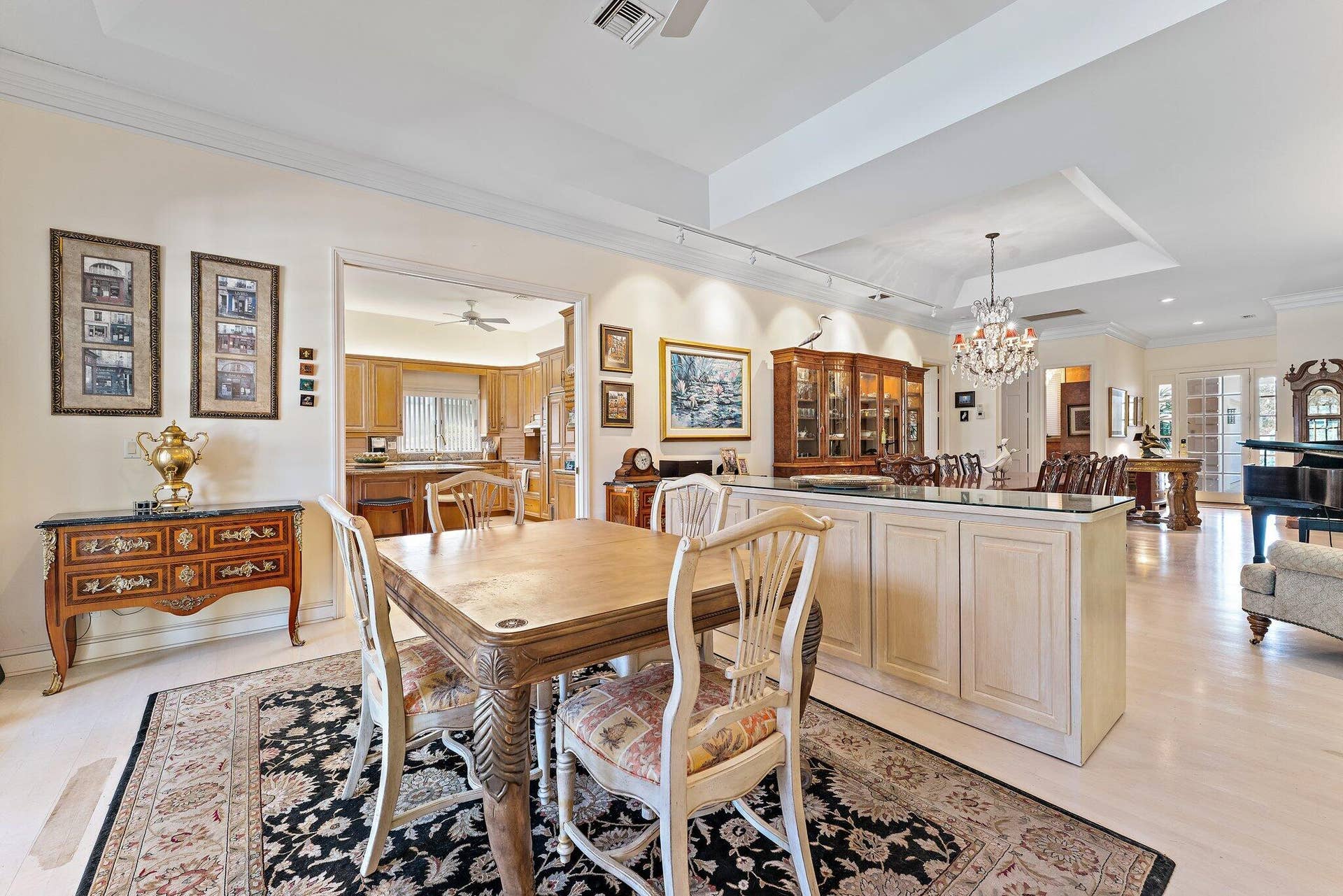 18515 SE Prestwick Lane, Tequesta, FL 33469 Dining Area
