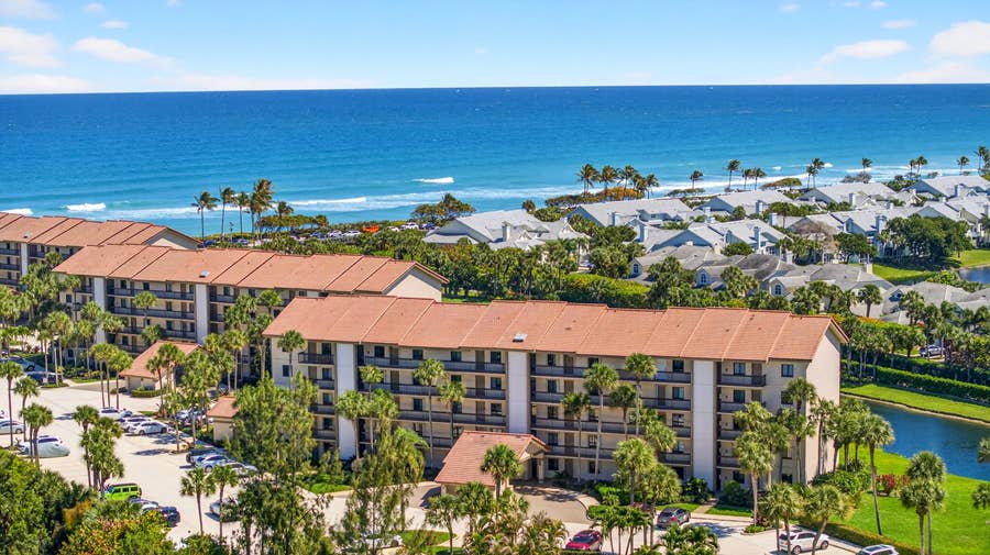 Property photo for 301 Ocean Bluffs Boulevard, #5040, Jupiter, FL