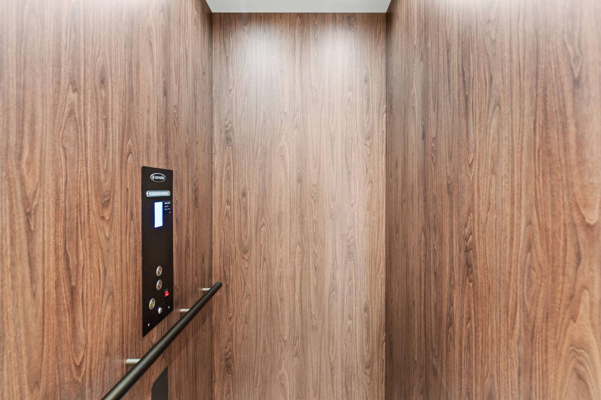 1032 SE 12th Way, Fort Lauderdale, FL 33316 elevator