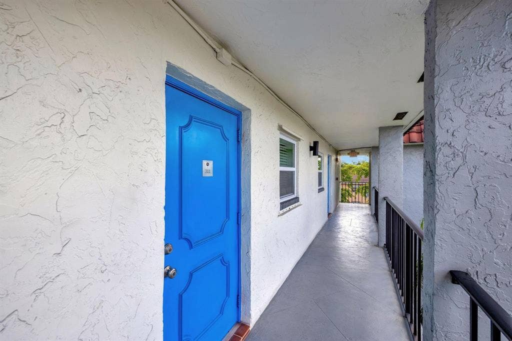 8605 W Sample Road, #311, Coral Springs, FL 33065 FRONT DOOR