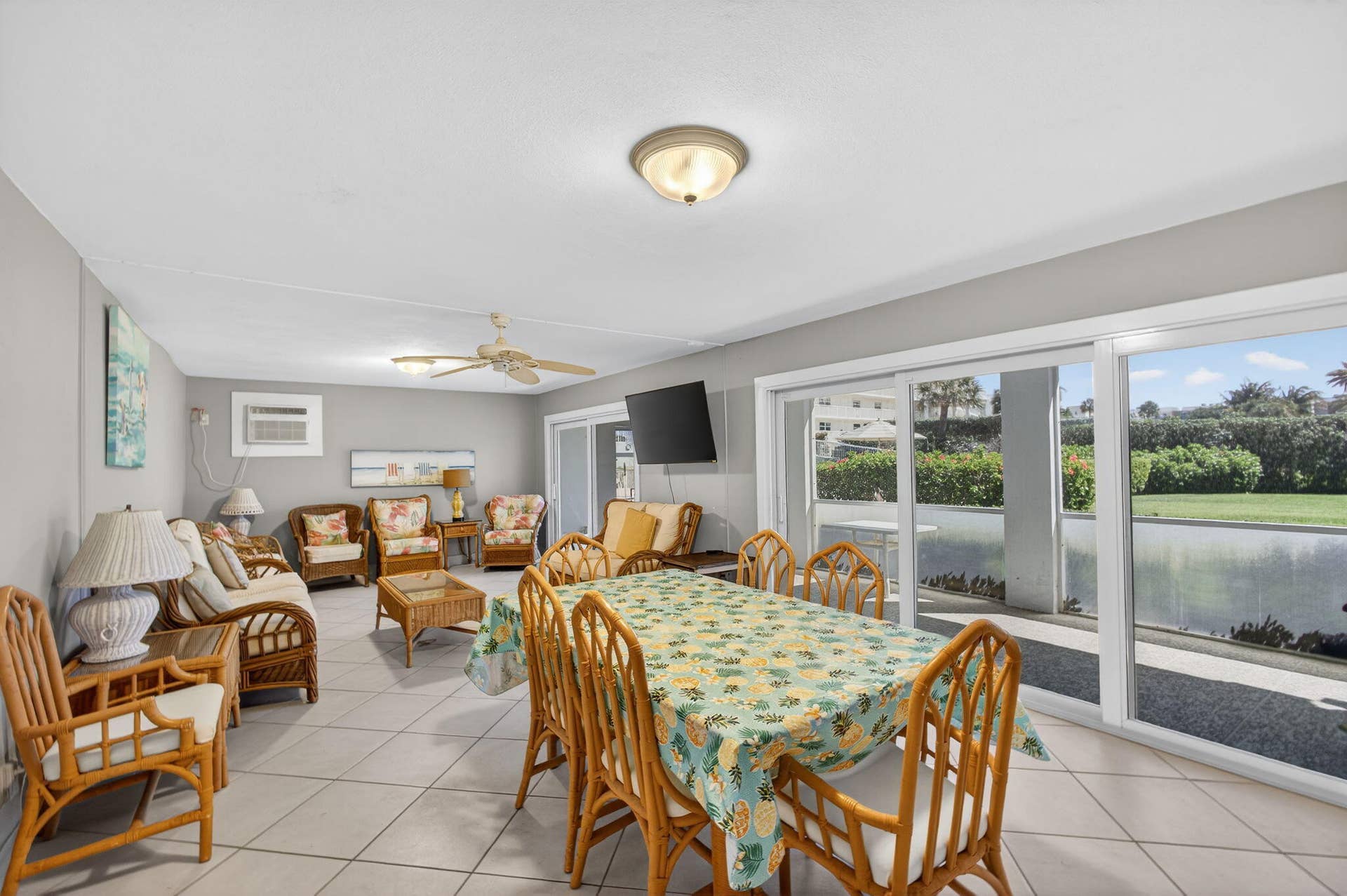 120 Celestial Way, #309, Juno Beach, FL 33408 Community Room 1