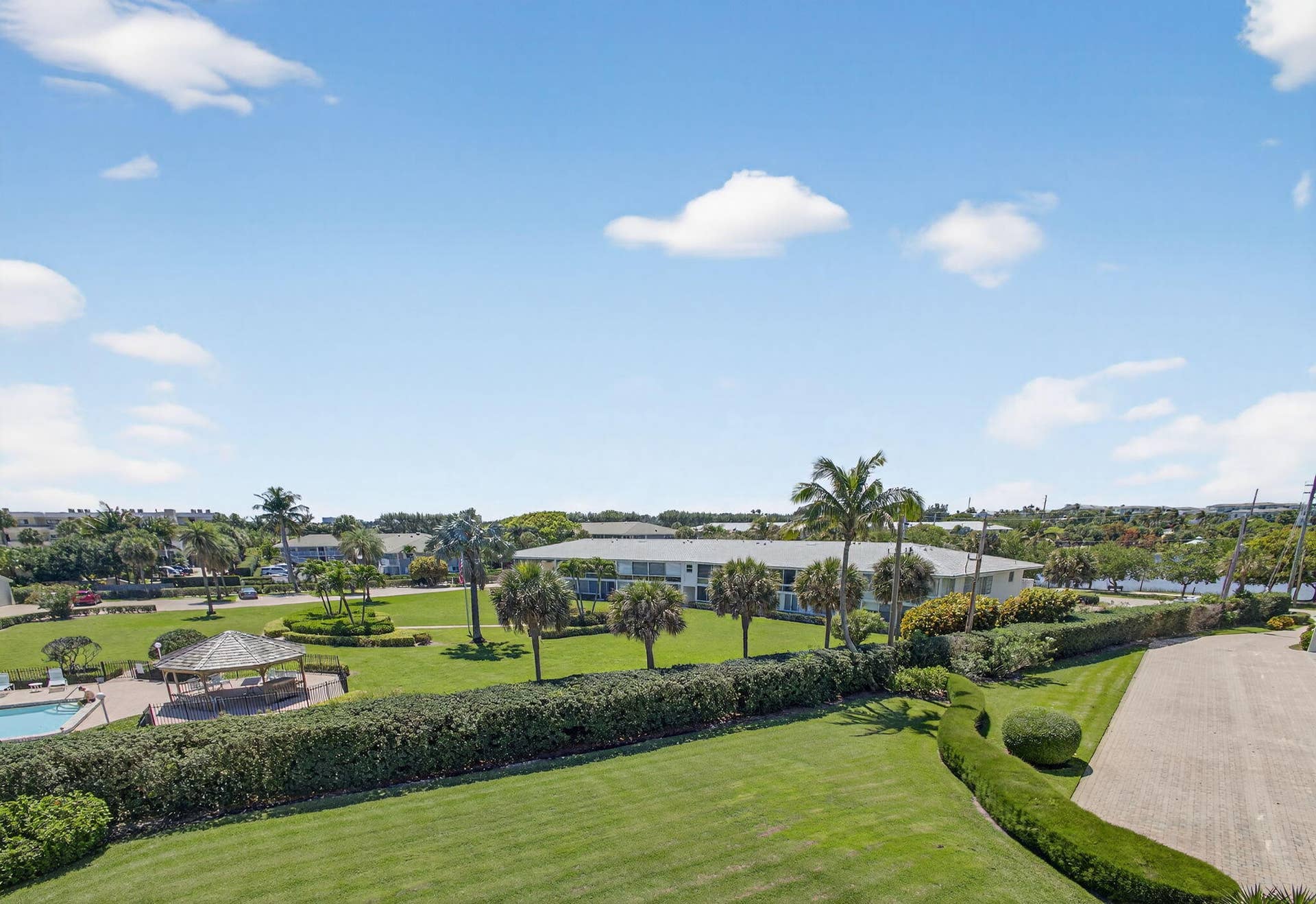 120 Celestial Way, #309, Juno Beach, FL 33408 Exterior 2