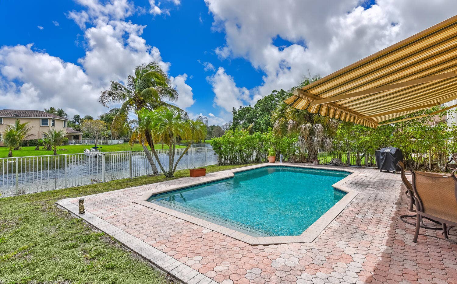5049 NW 121st Drive, Coral Springs, FL 33076 5049 NW 121st Dr Coral Springs-large-042