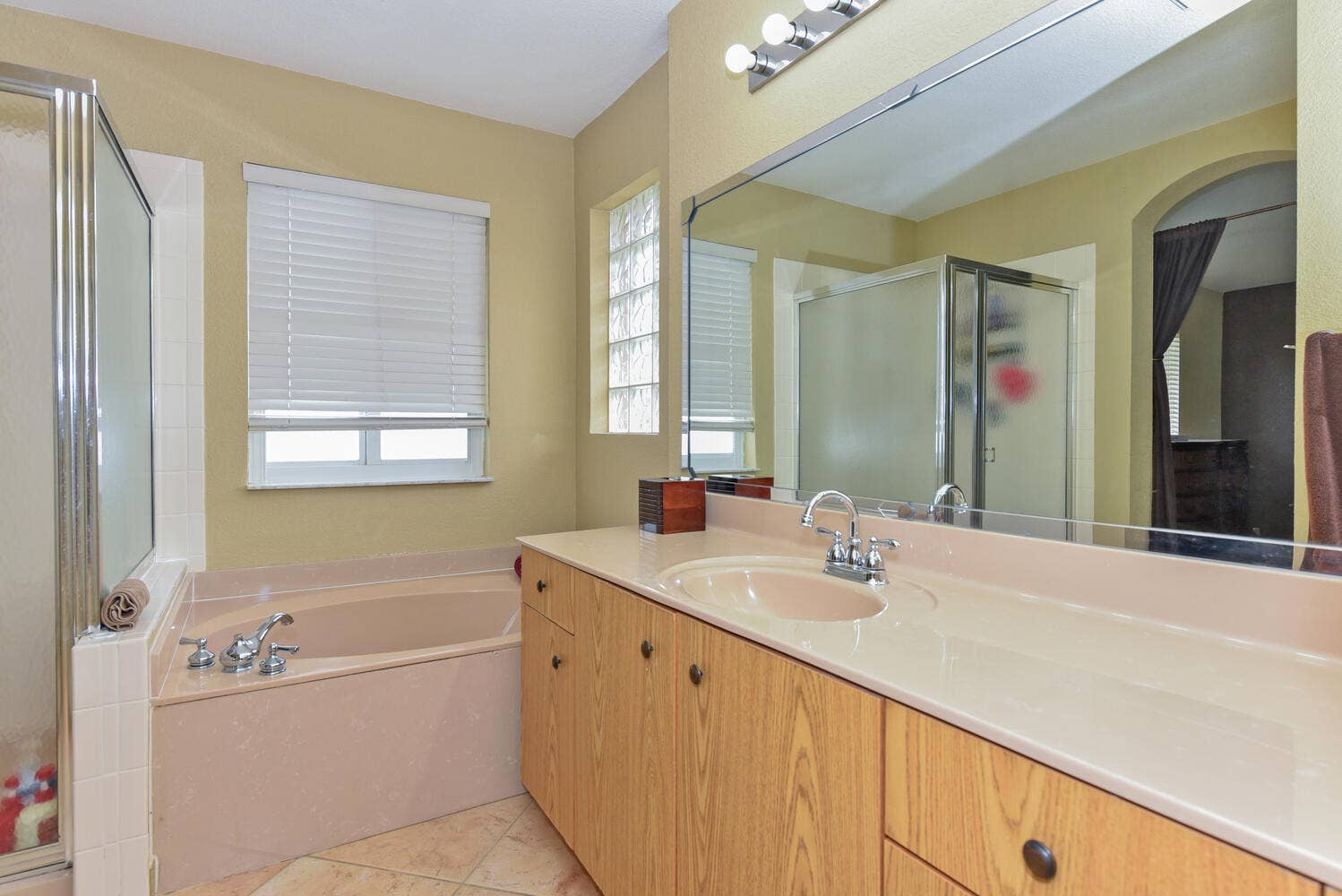 5049 NW 121st Drive, Coral Springs, FL 33076 5049 NW 121st Dr Coral Springs-large-032