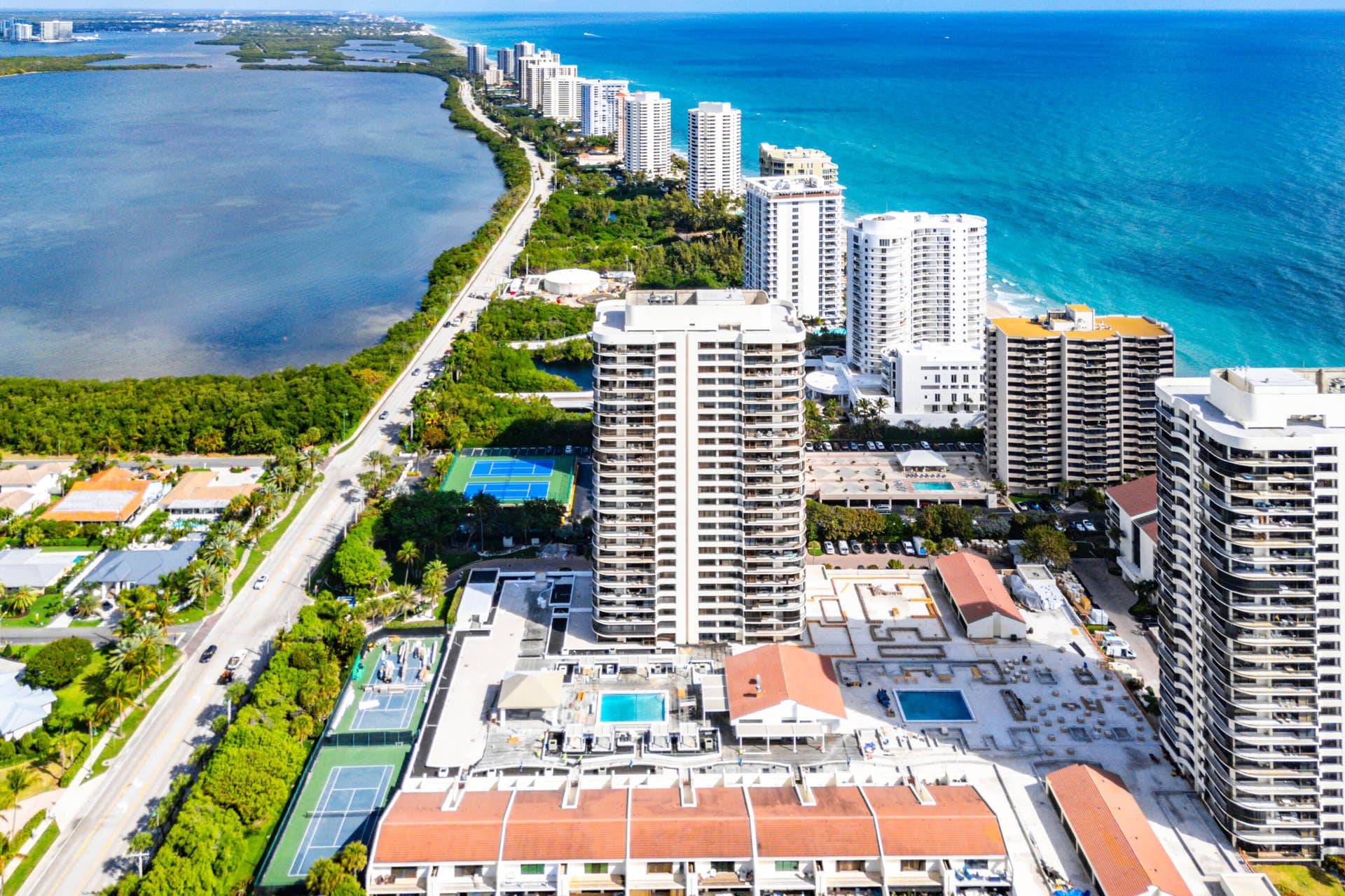 4100 N Ocean Drive, #504, Singer Island, FL 33404 053-4100NorthOceanDrive-504-RivieraBeach