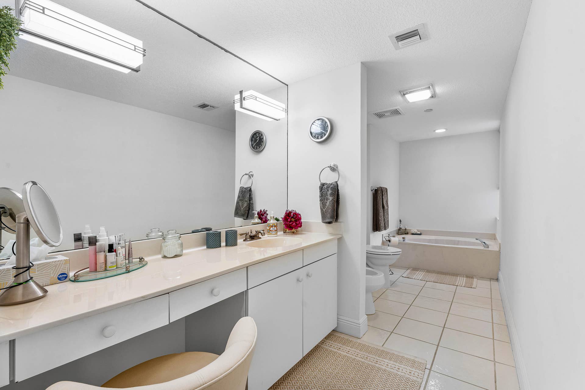 4100 N Ocean Drive, #504, Singer Island, FL 33404 033-4100NorthOceanDrive-504-RivieraBeach