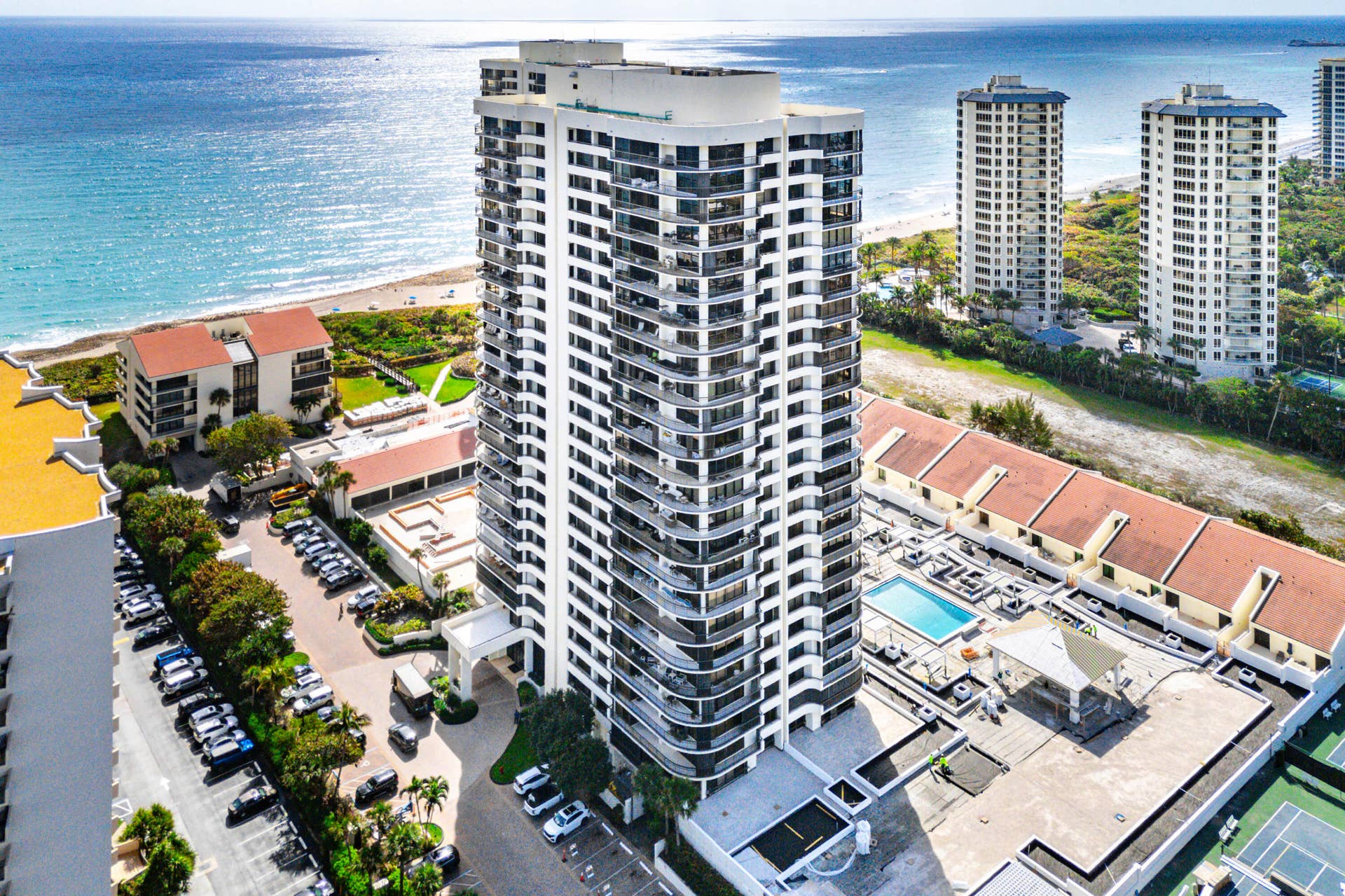 4100 N Ocean Drive, #504, Singer Island, FL 33404 047-4100NorthOceanDrive-504-RivieraBeach