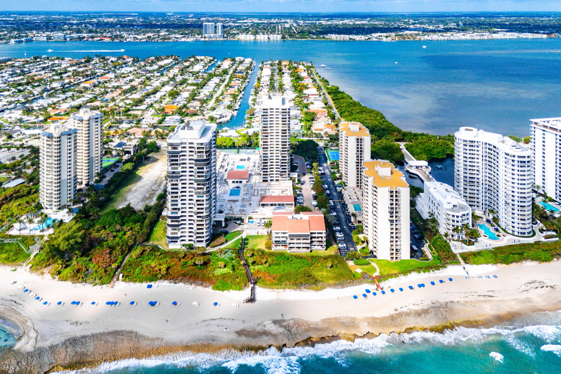 4100 N Ocean Drive, #504, Singer Island, FL 33404 059-4100NorthOceanDrive-504-RivieraBeach