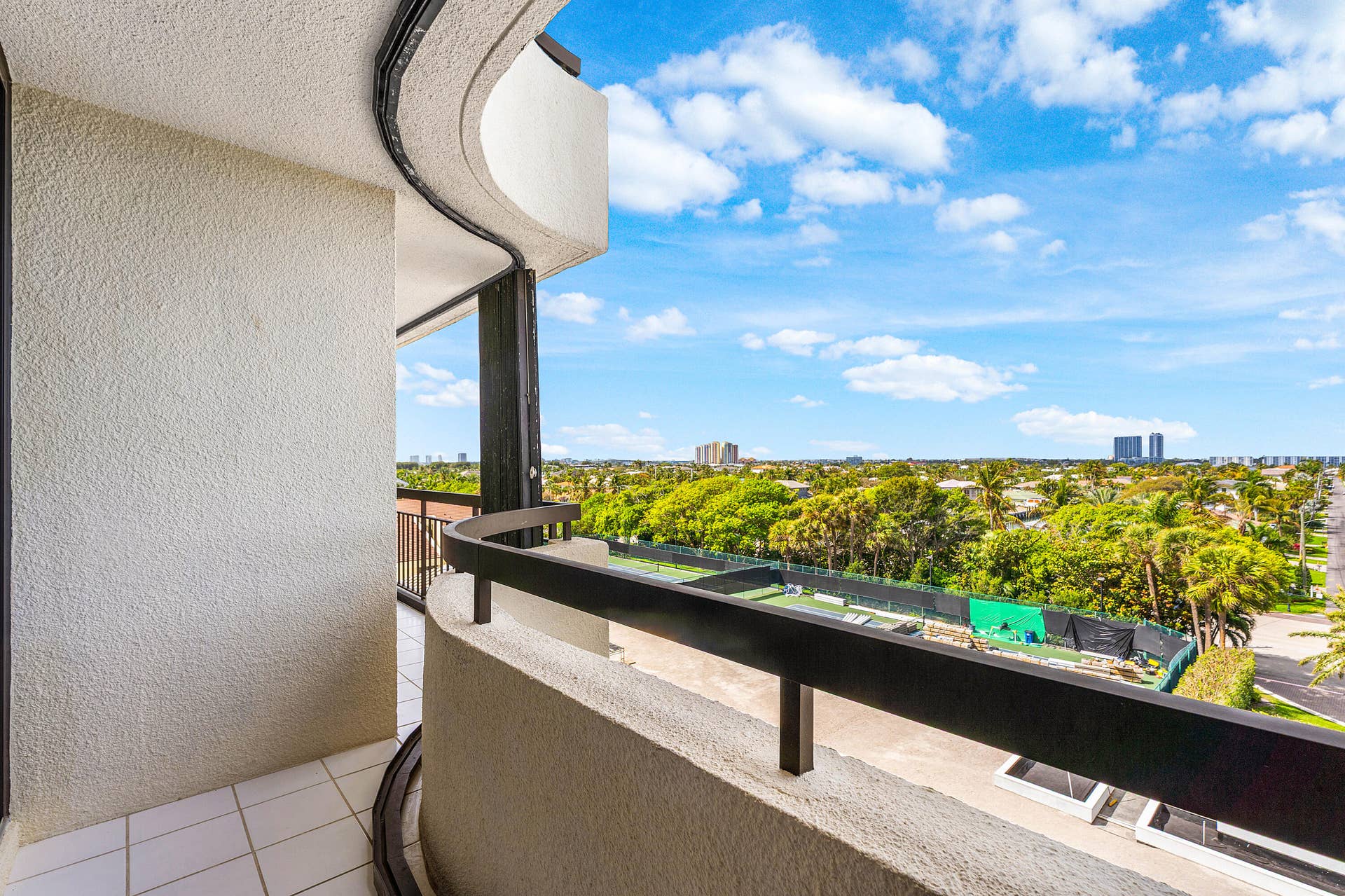4100 N Ocean Drive, #504, Singer Island, FL 33404 043-4100NorthOceanDrive-504-RivieraBeach