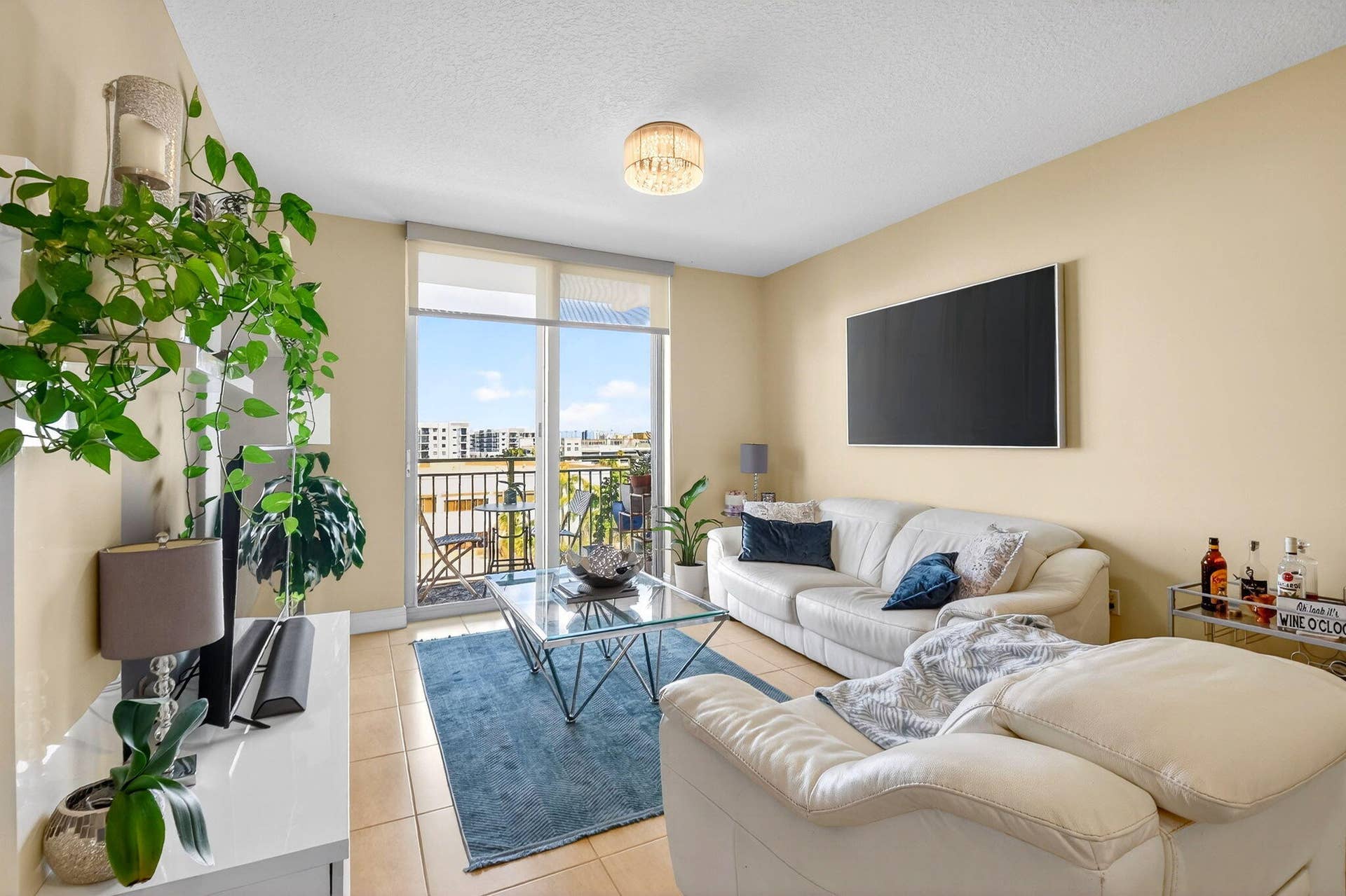 610 Clematis Street, #608, West Palm Beach, FL 33401 13-web-or-mls-DSC_3521
