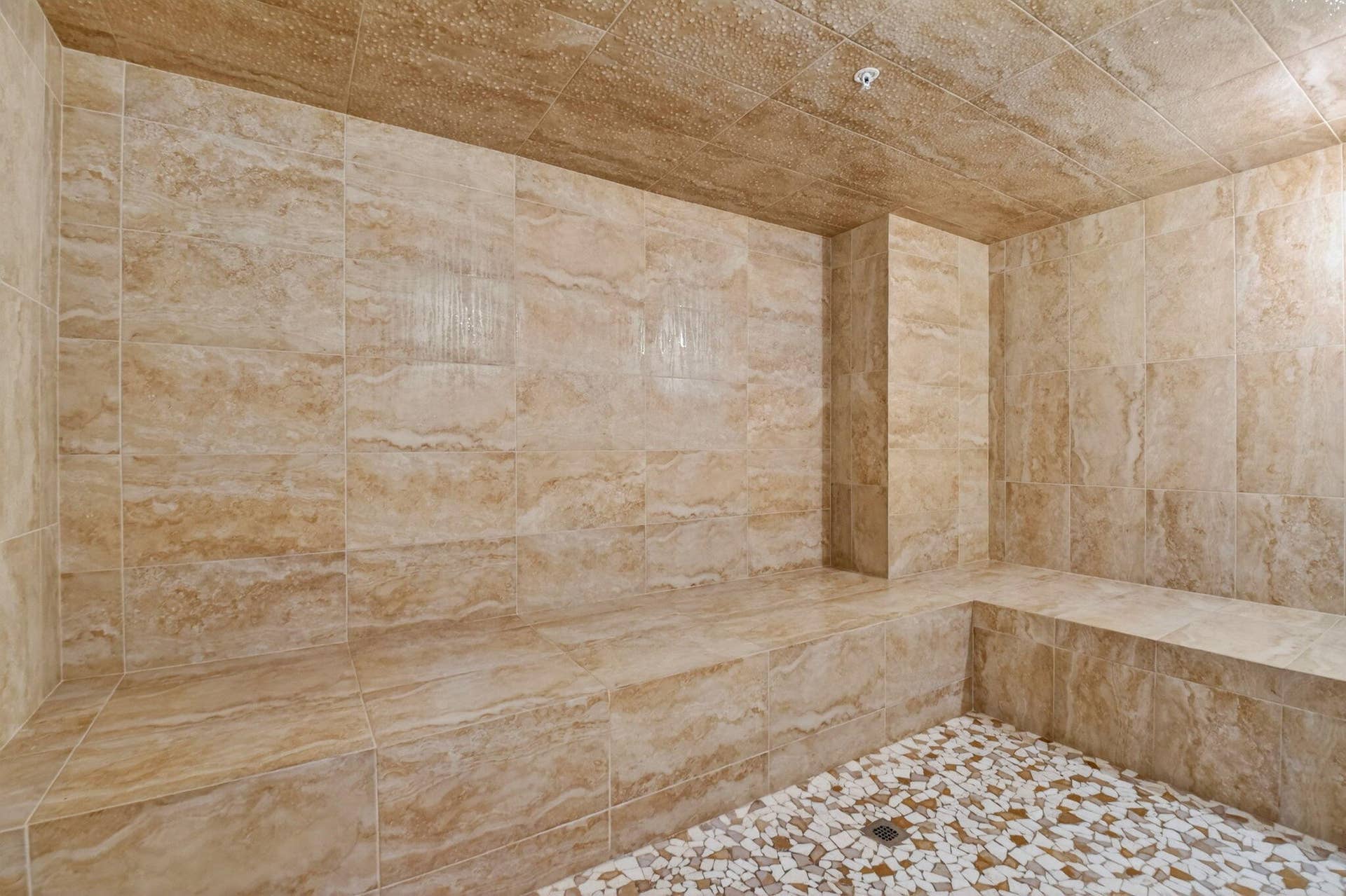 610 Clematis Street, #608, West Palm Beach, FL 33401 Steam room