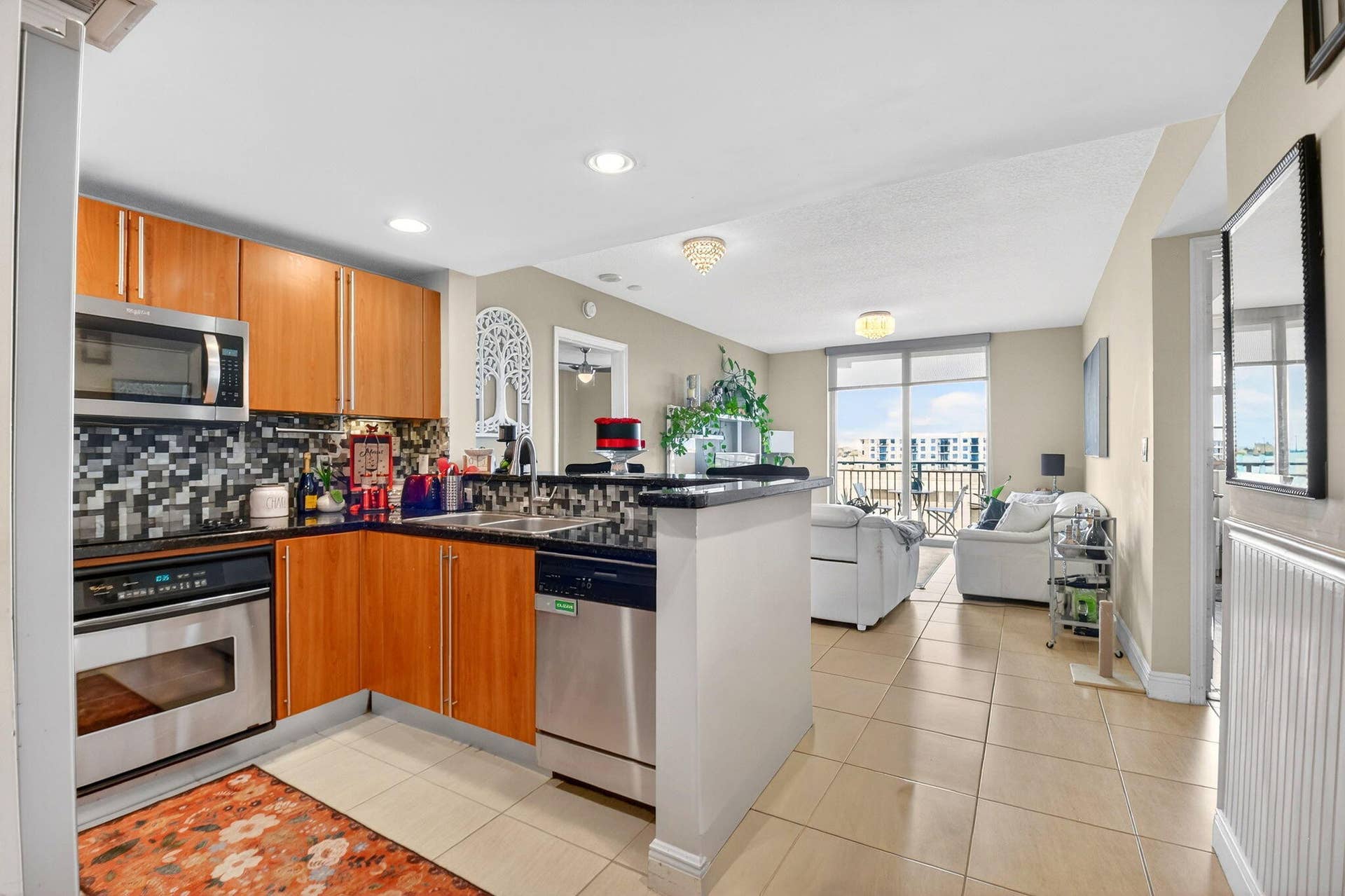 610 Clematis Street, #608, West Palm Beach, FL 33401 3-web-or-mls-DSC_3461