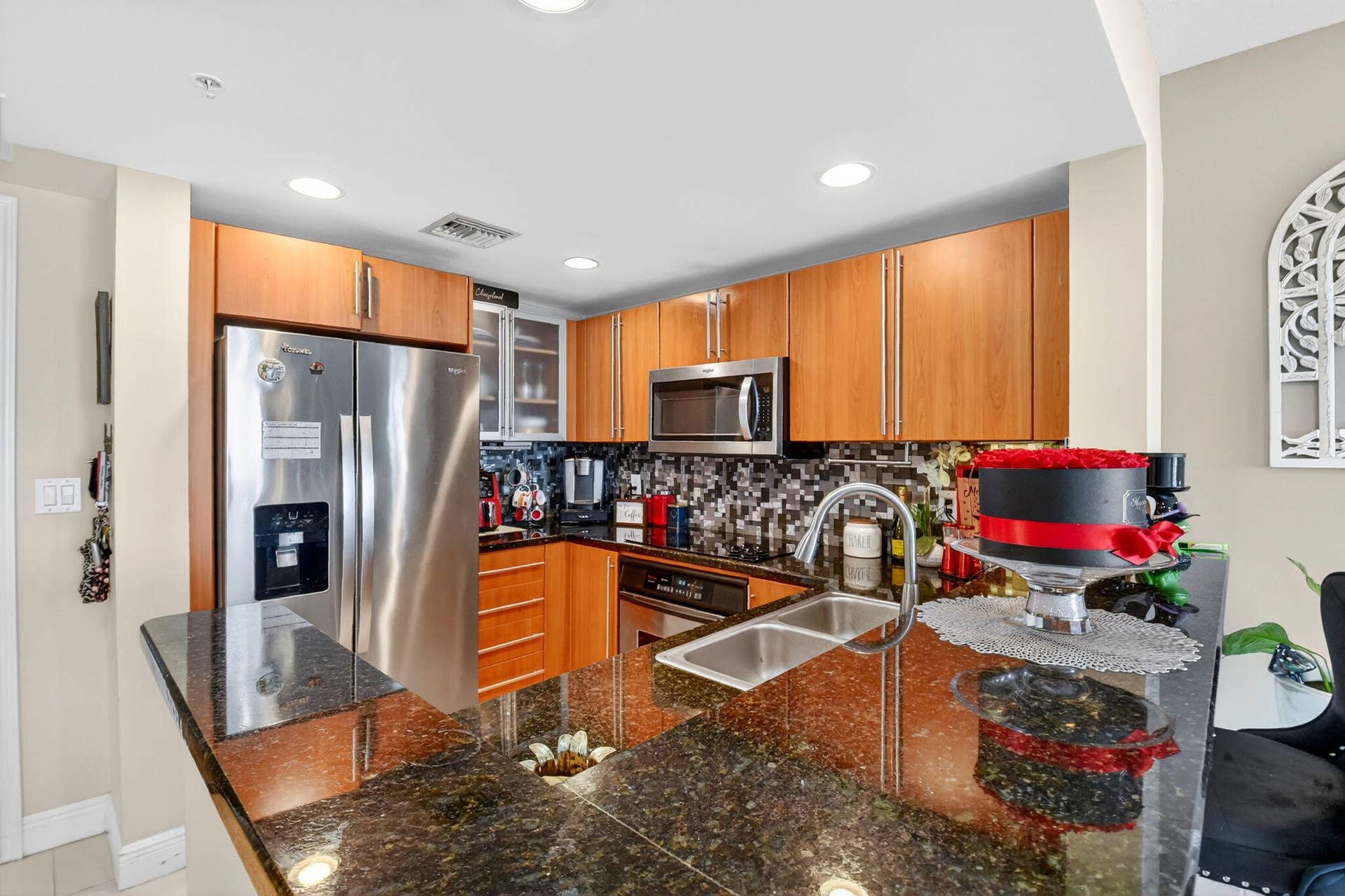 610 Clematis Street, #608, West Palm Beach, FL 33401 4-web-or-mls-DSC_3476