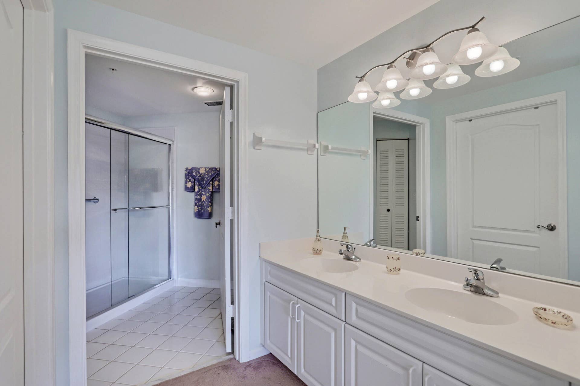 800 Uno Lago Drive, #305, Juno Beach, Juno Beach, FL 33408 Primary Bath
