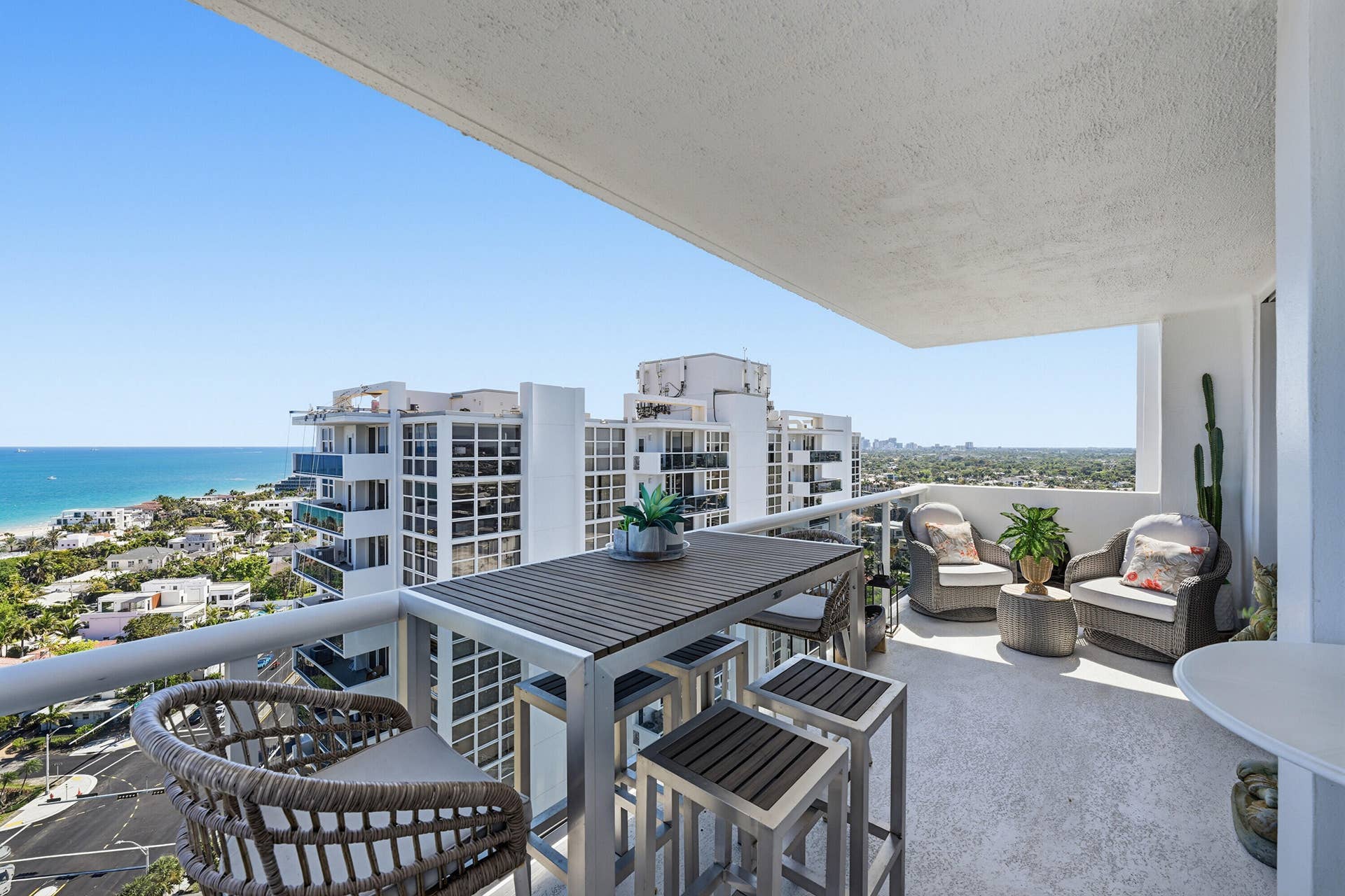 2715 N Ocean Boulevard, #Ph D, Fort Lauderdale, FL 33308 30_dsc_2279