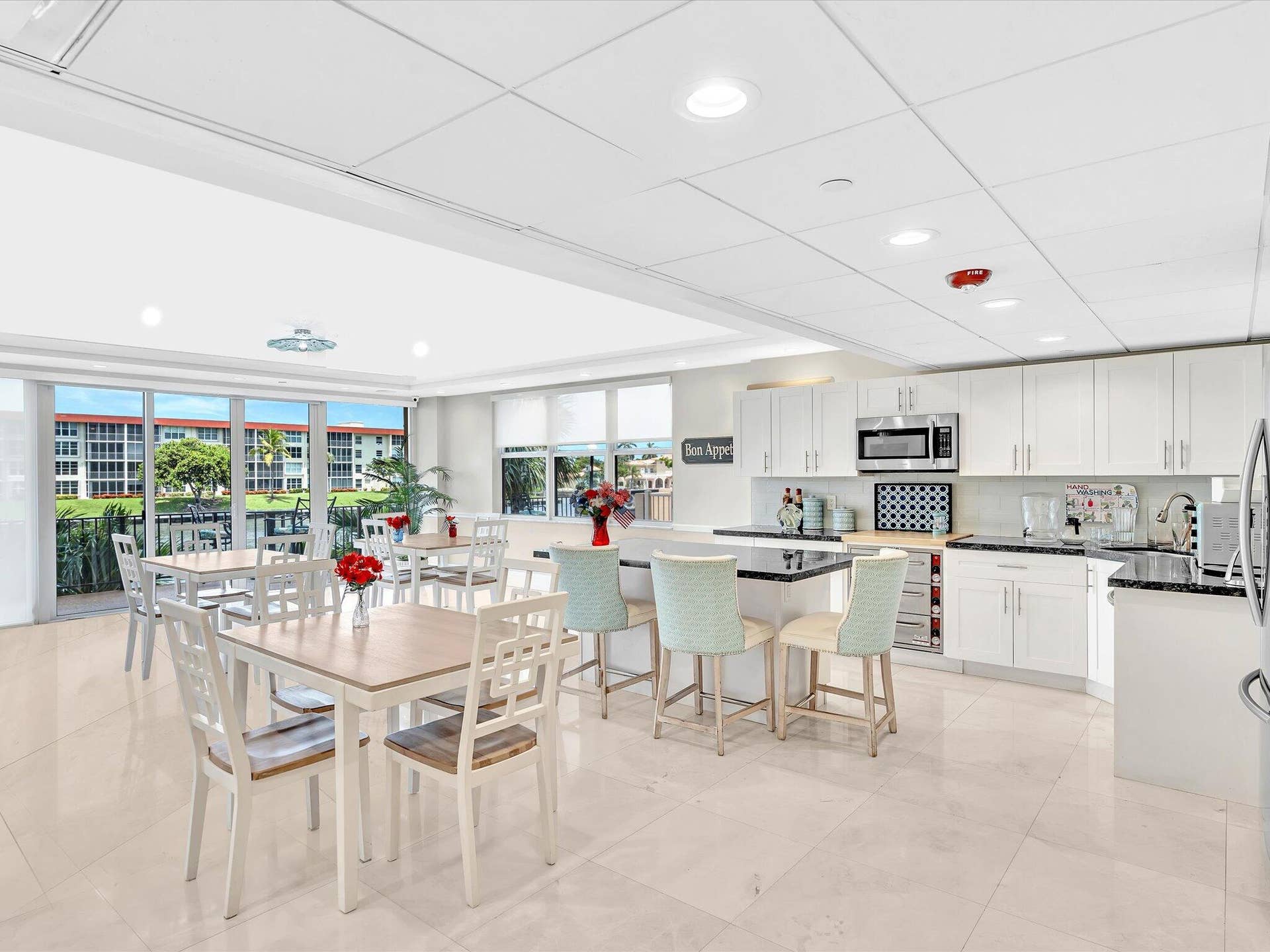 1150 Hillsboro Mile, #302, Hillsboro Beach, FL 33062 72-15-DSC00331