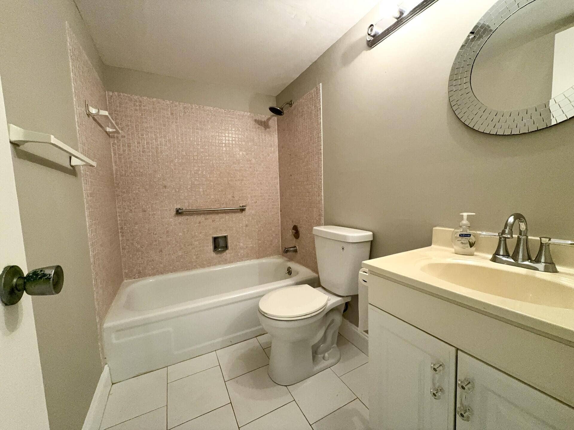 166 Sussex I, West Palm Beach, West Palm Beach, FL 33417 Bathroom