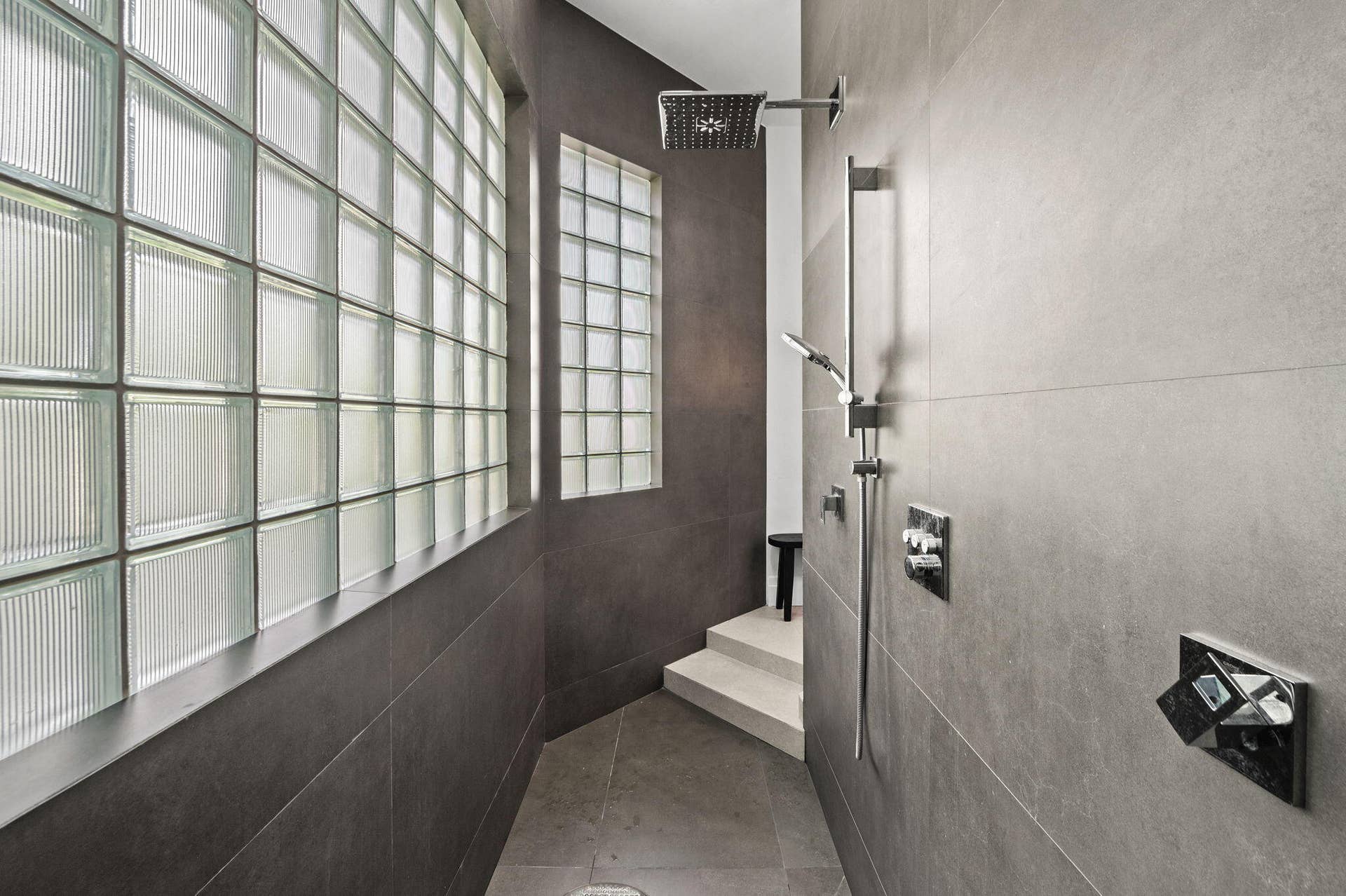 29-web-or-mls-13185-sw-44th-st