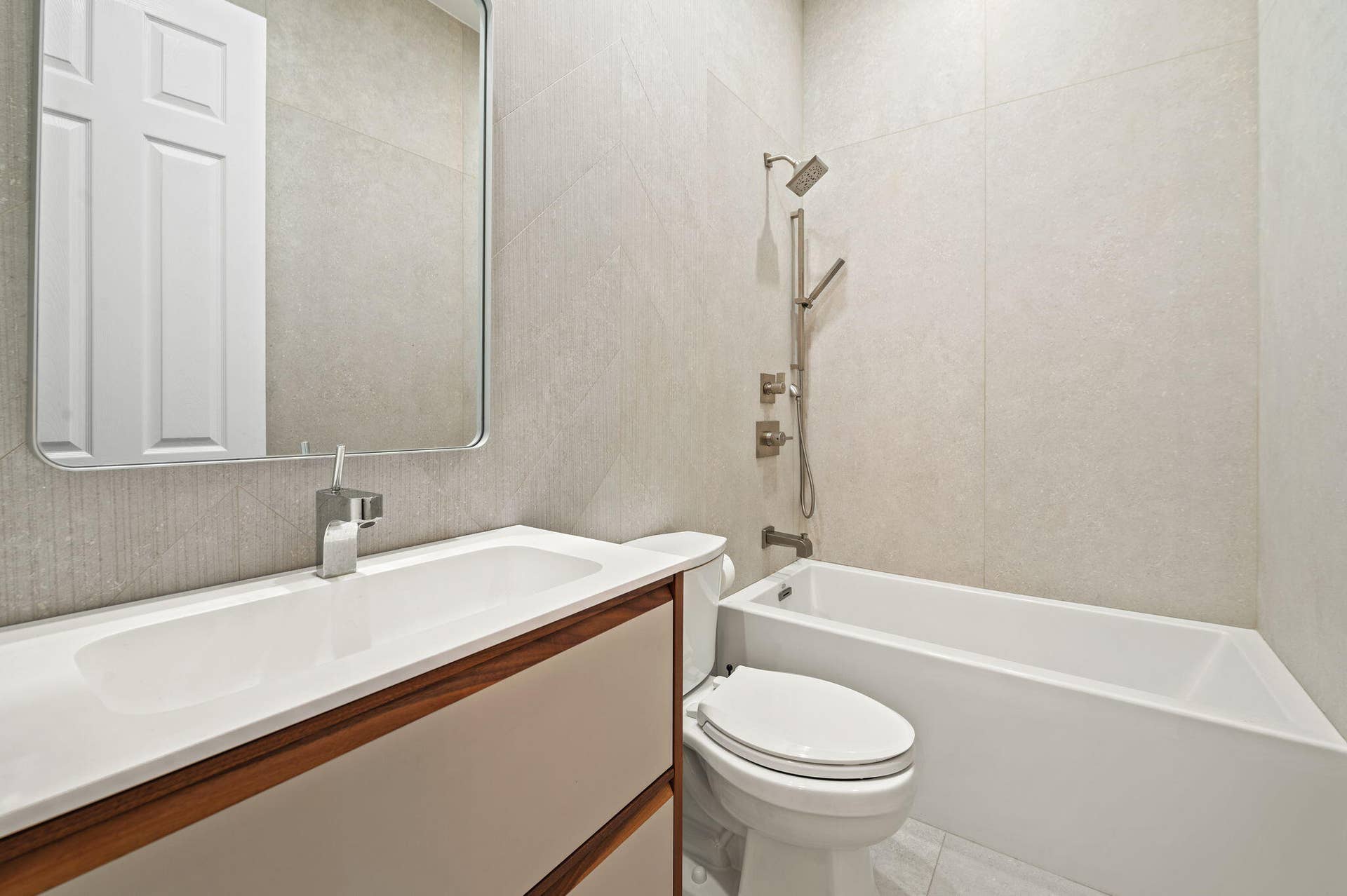 36-web-or-mls-13185-sw-44th-st