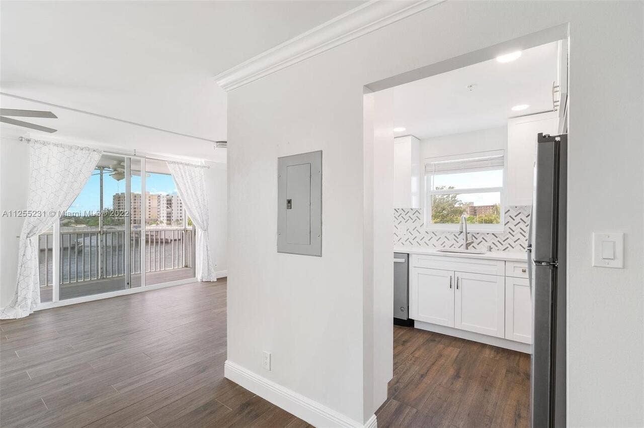 1505 N Riverside Drive, #404, Pompano Beach, FL 33062 A11255231_28_0