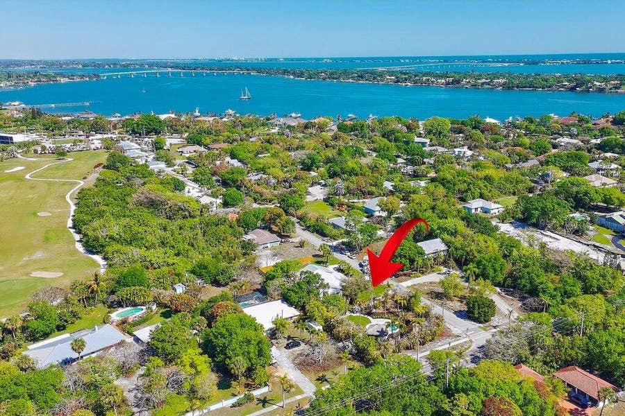 Property photo for 2366 SE Country Club Lane, Stuart, FL