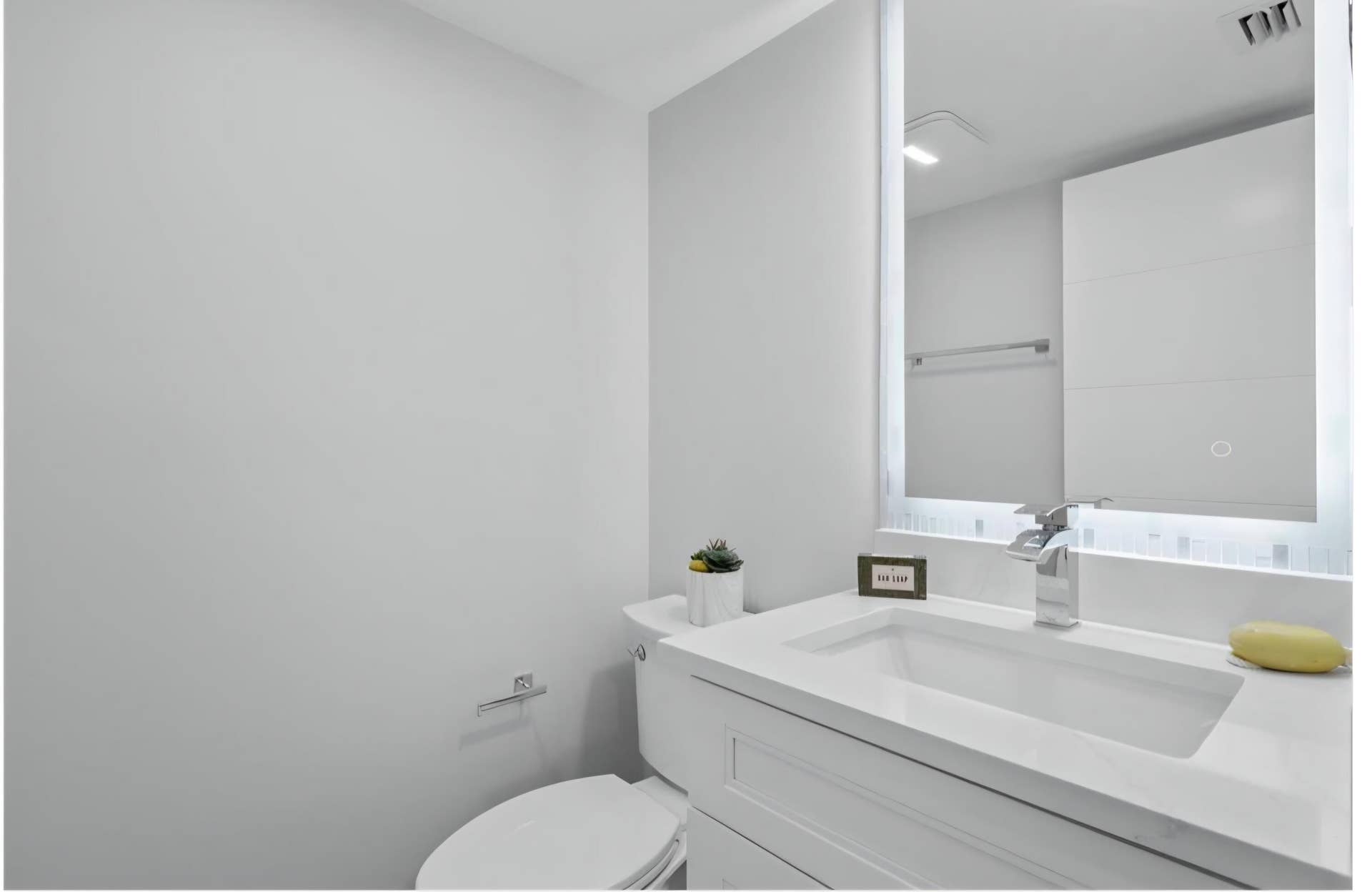 777 NE Bayshore Drive, #705, Fort Lauderdale, FL 33304 1000132475