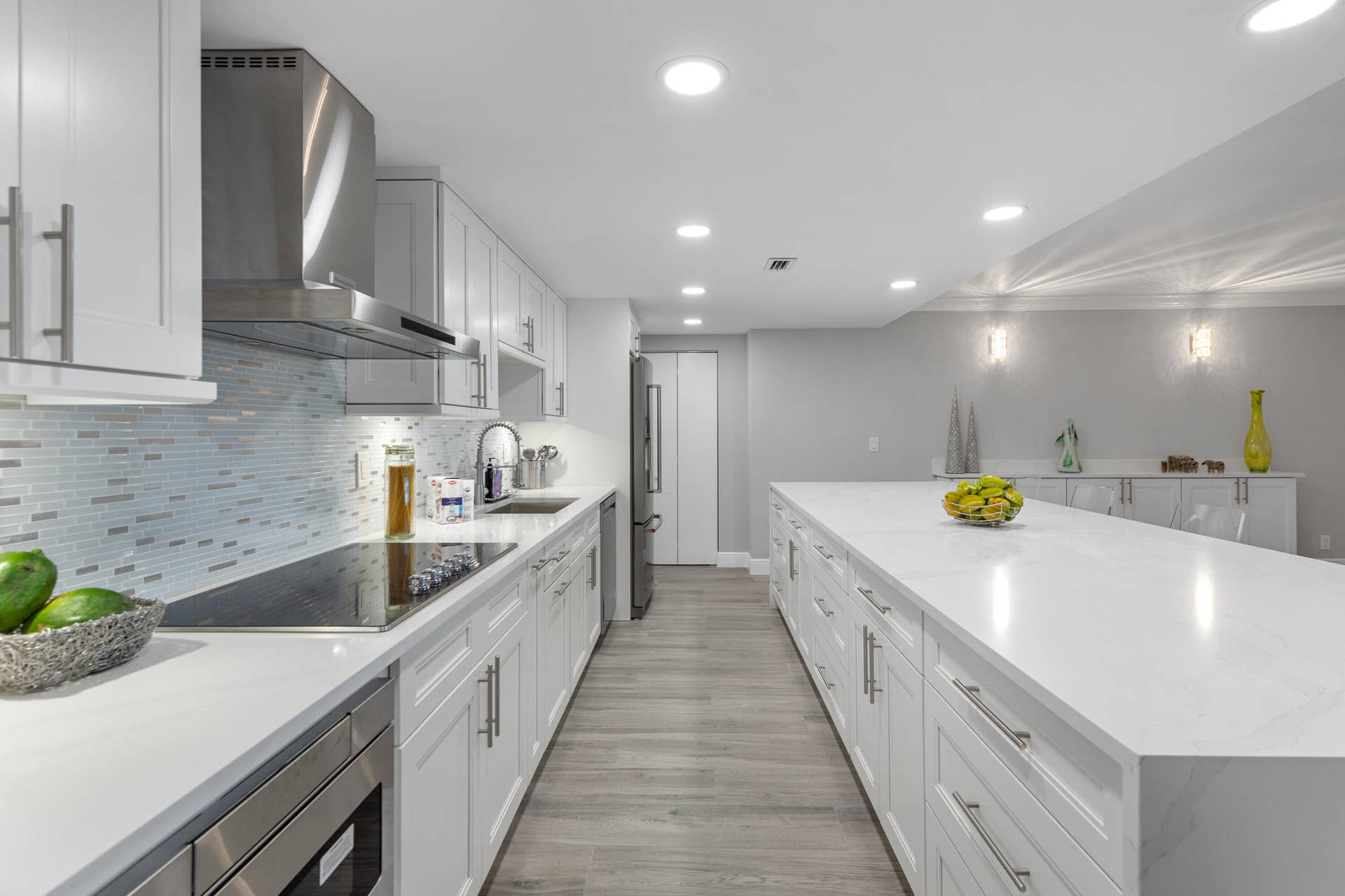 777 NE Bayshore Drive, #705, Fort Lauderdale, FL 33304 DSC_9772