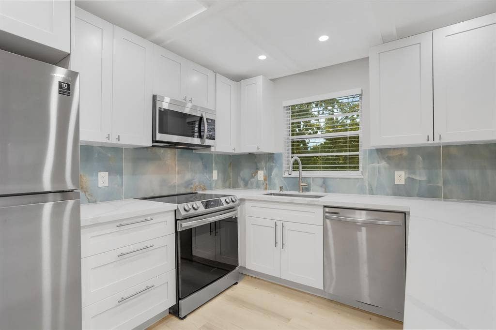 40 Prescott B, Deerfield Beach, FL 33442 2