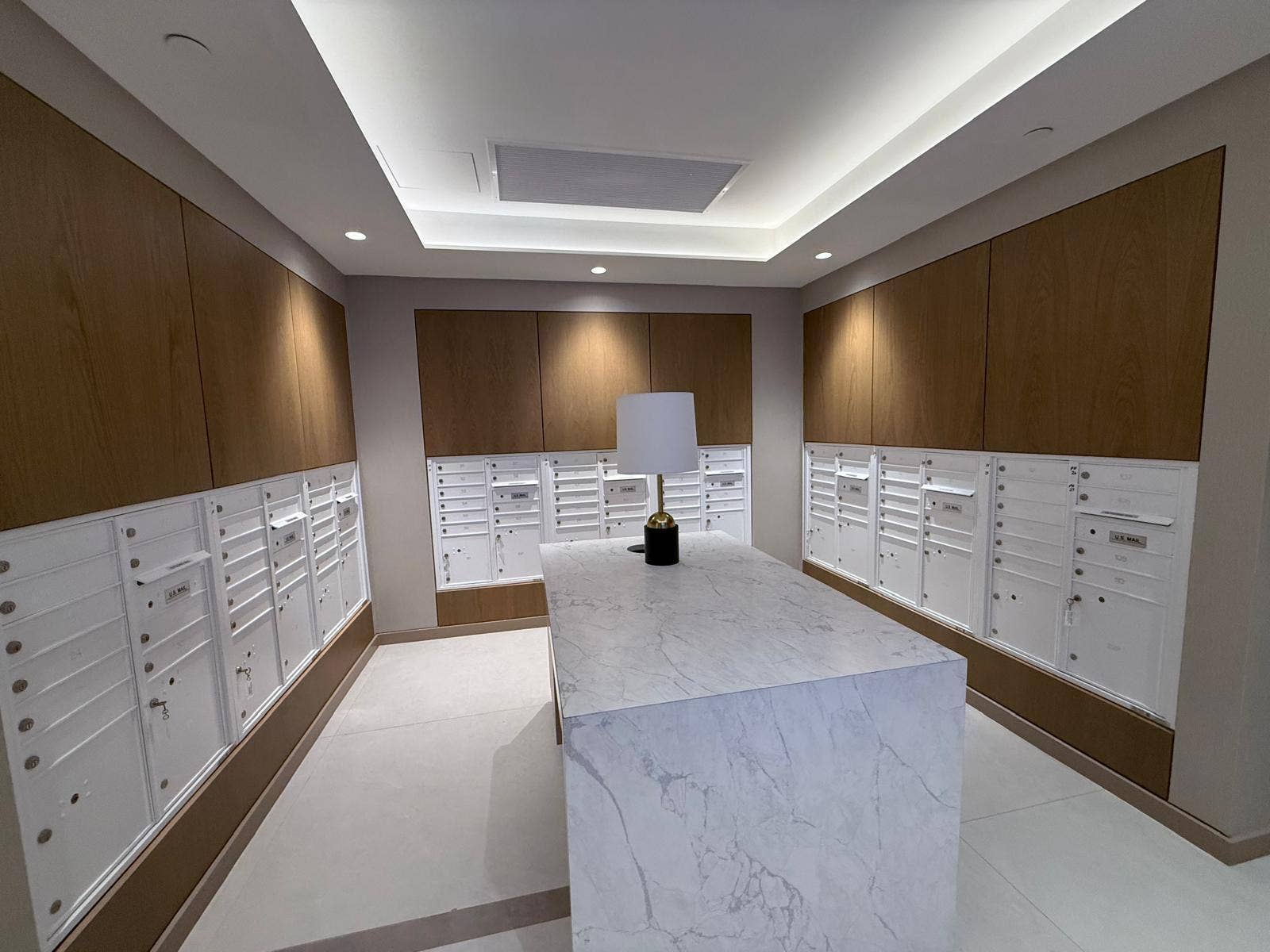 151 N Seabreeze Boulevard, #703, Fort Lauderdale, FL 33304 Mailboxes