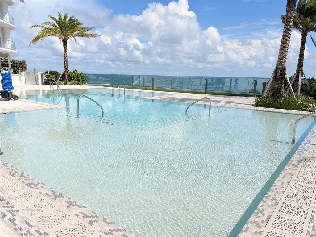 151 N Seabreeze Boulevard, #703, Fort Lauderdale, FL 33304 54