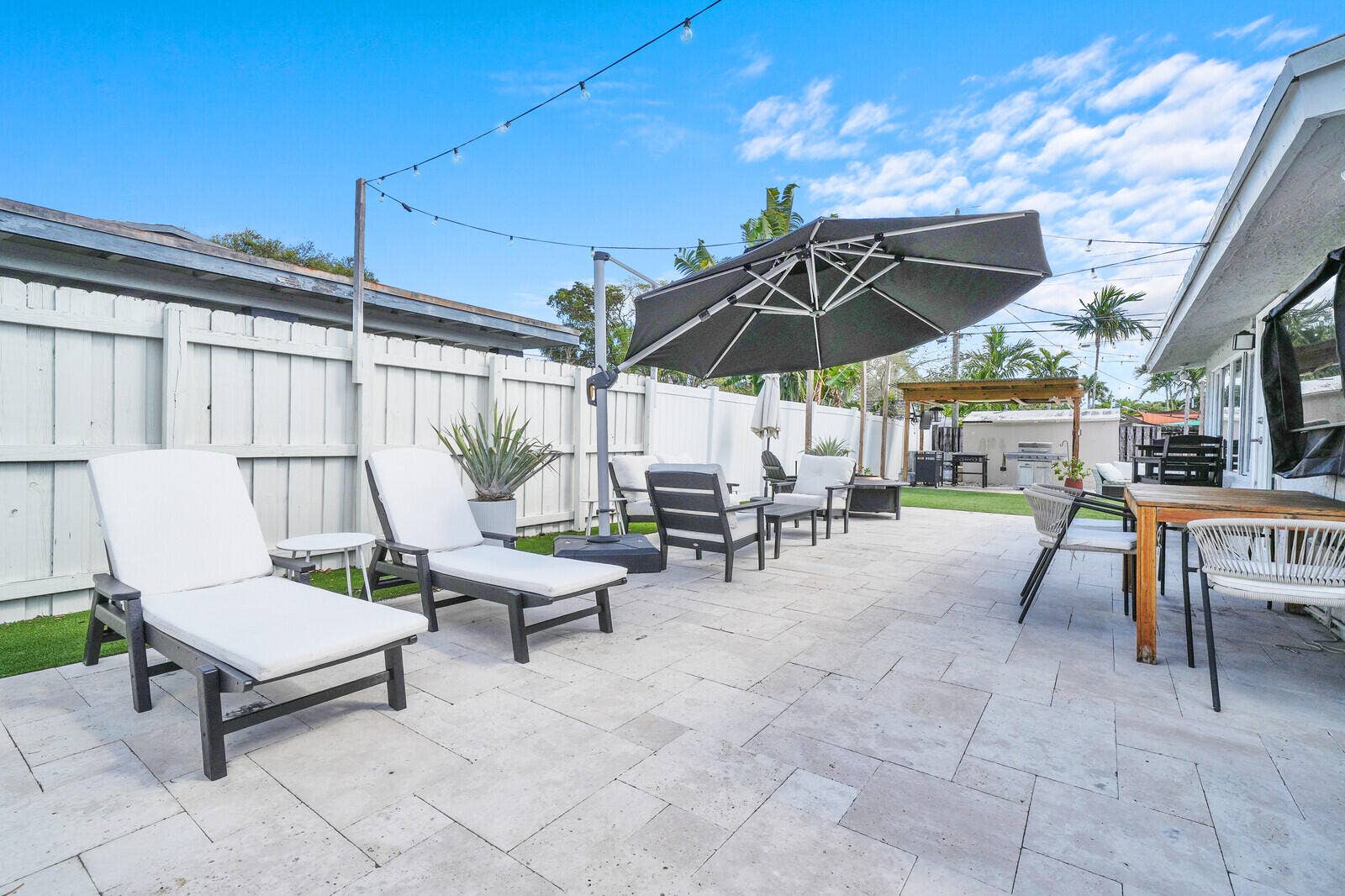 2824 NW 6th Avenue, Wilton Manors, FL 33311 57_Image_32_mls