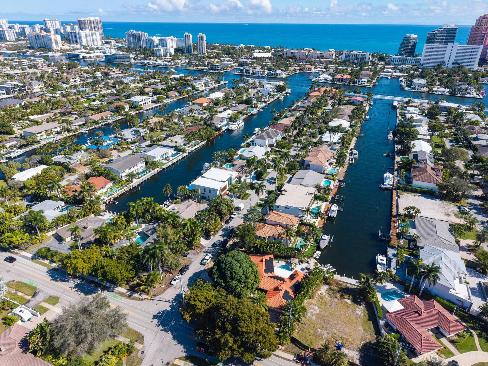 2460 Bayview Drive, Fort Lauderdale, FL 33305 2460 Bayview Dr Fort-print-052-048-Water