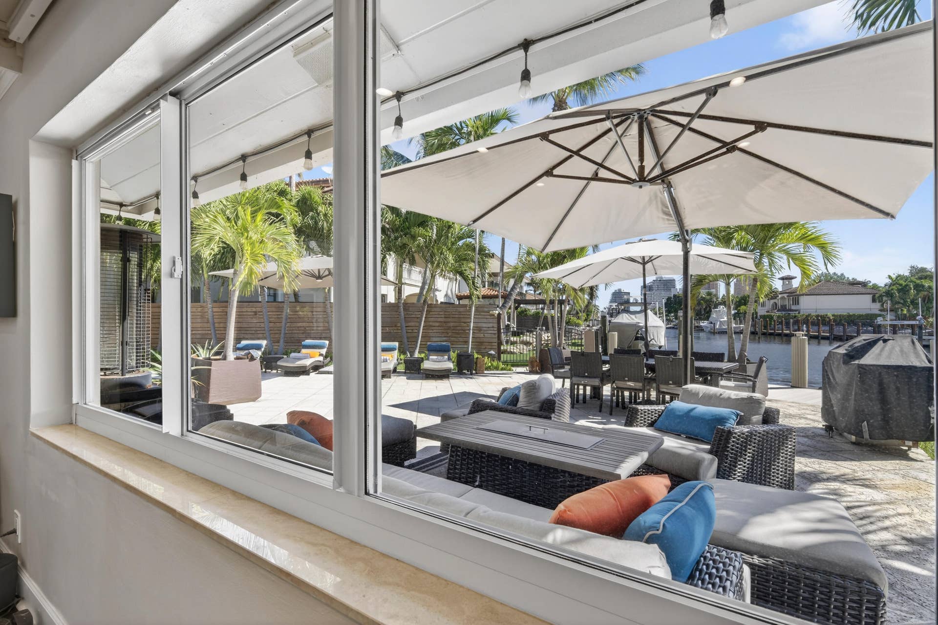 2460 Bayview Drive, Fort Lauderdale, FL 33305 2460 Bayview Dr Fort-print-022-023-View-