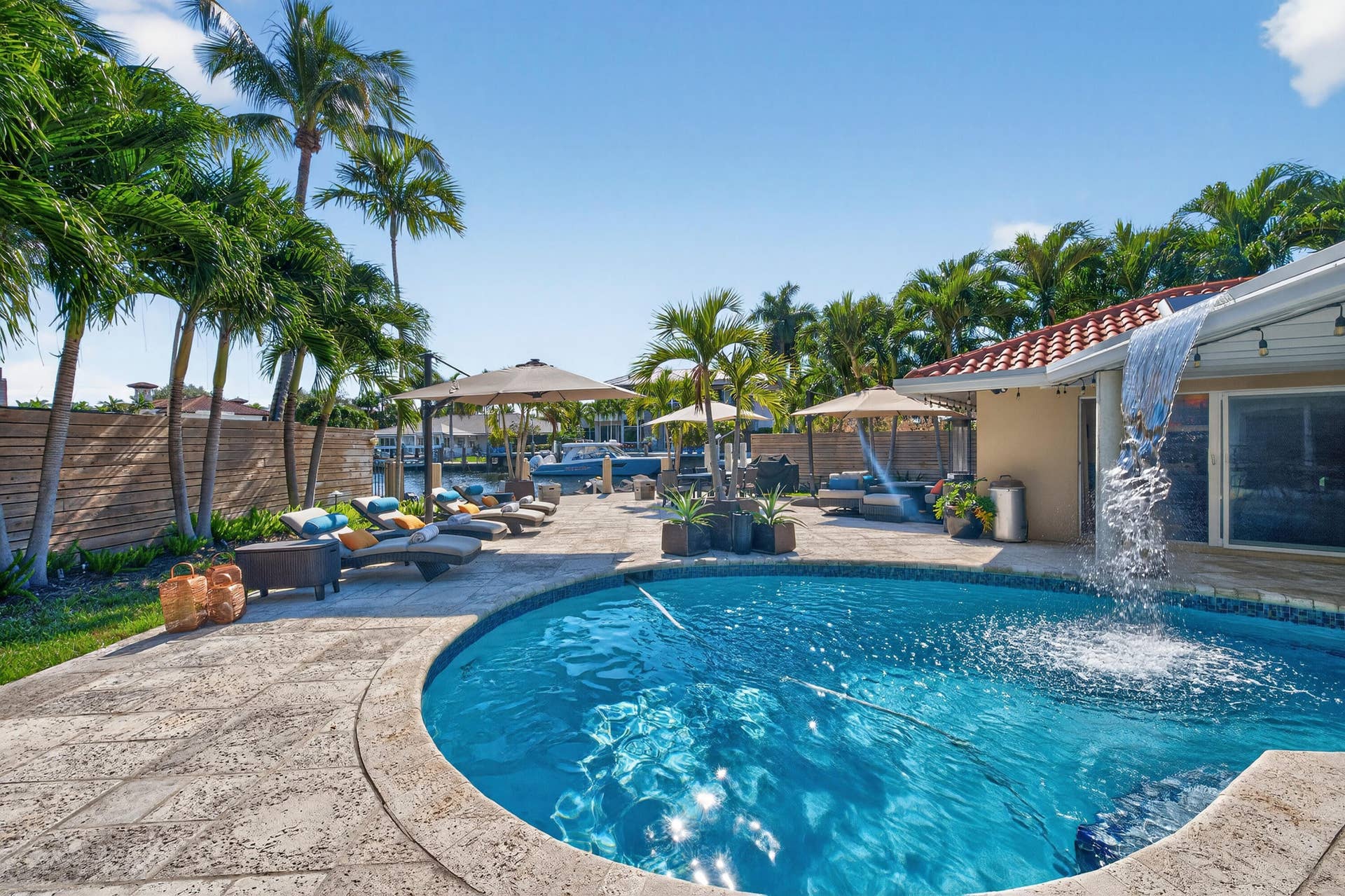 2460 Bayview Drive, Fort Lauderdale, FL 33305 2460 Bayview Dr Fort-print-037-044-Pool-