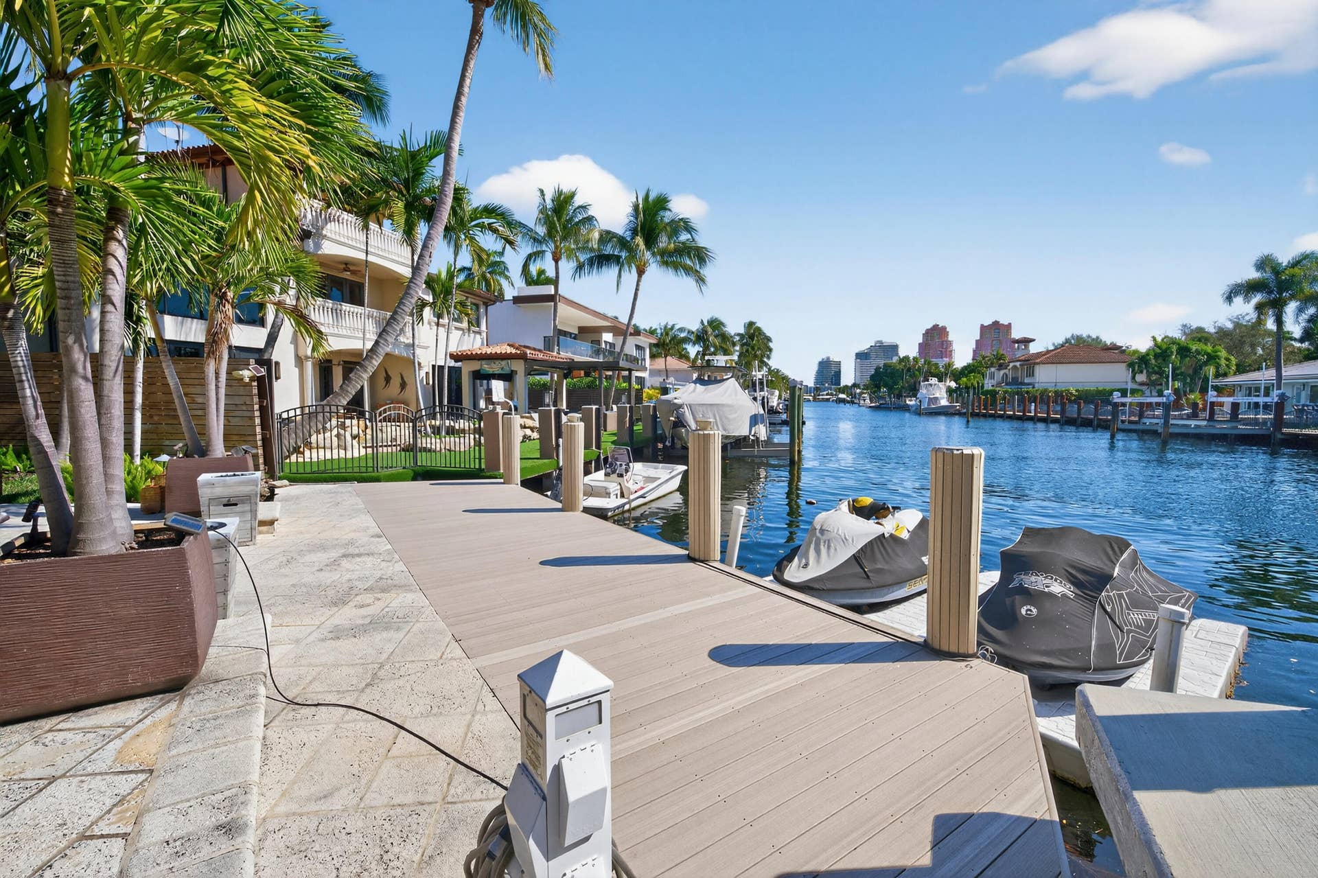2460 Bayview Drive, Fort Lauderdale, FL 33305 2460 Bayview Dr Fort-print-043-045-Dock-