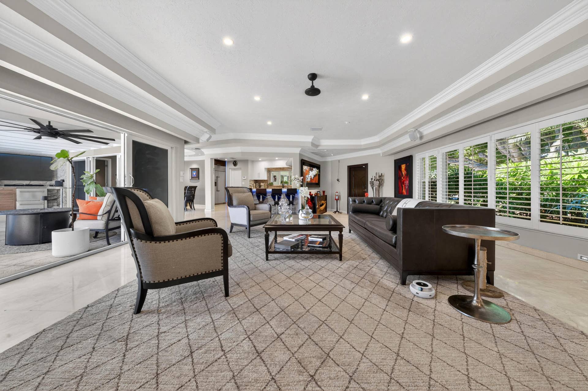2460 Bayview Drive, Fort Lauderdale, FL 33305 2460 Bayview Dr Fort-print-007-025-Livin