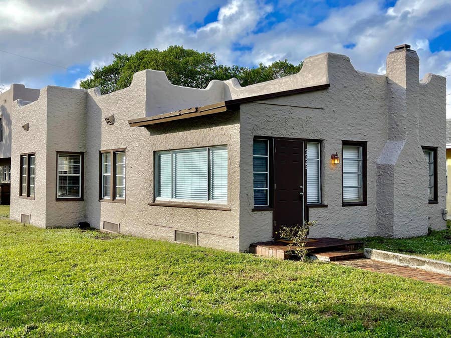 Property photo for 5555 Garden Avenue, West Palm Beach, FL