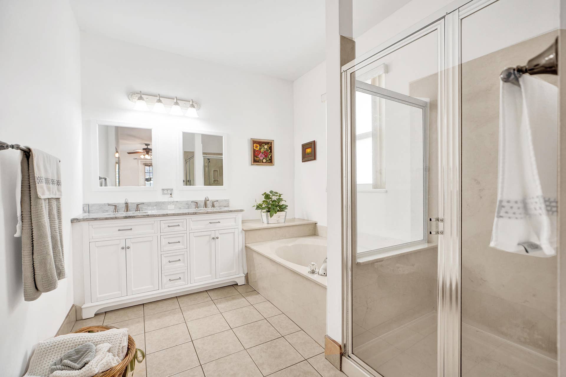 873 Stanton Drive, Weston, FL 33326 MASTER BATH