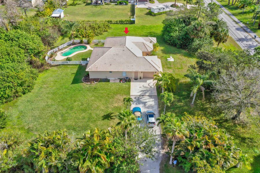 Property photo for 8671 N 155th Pl Place N, Palm Beach Gardens, FL