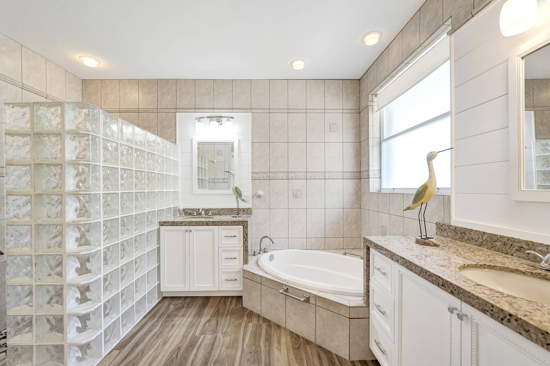 5970 SW 55th Street, Davie, FL 33314 DSC06228