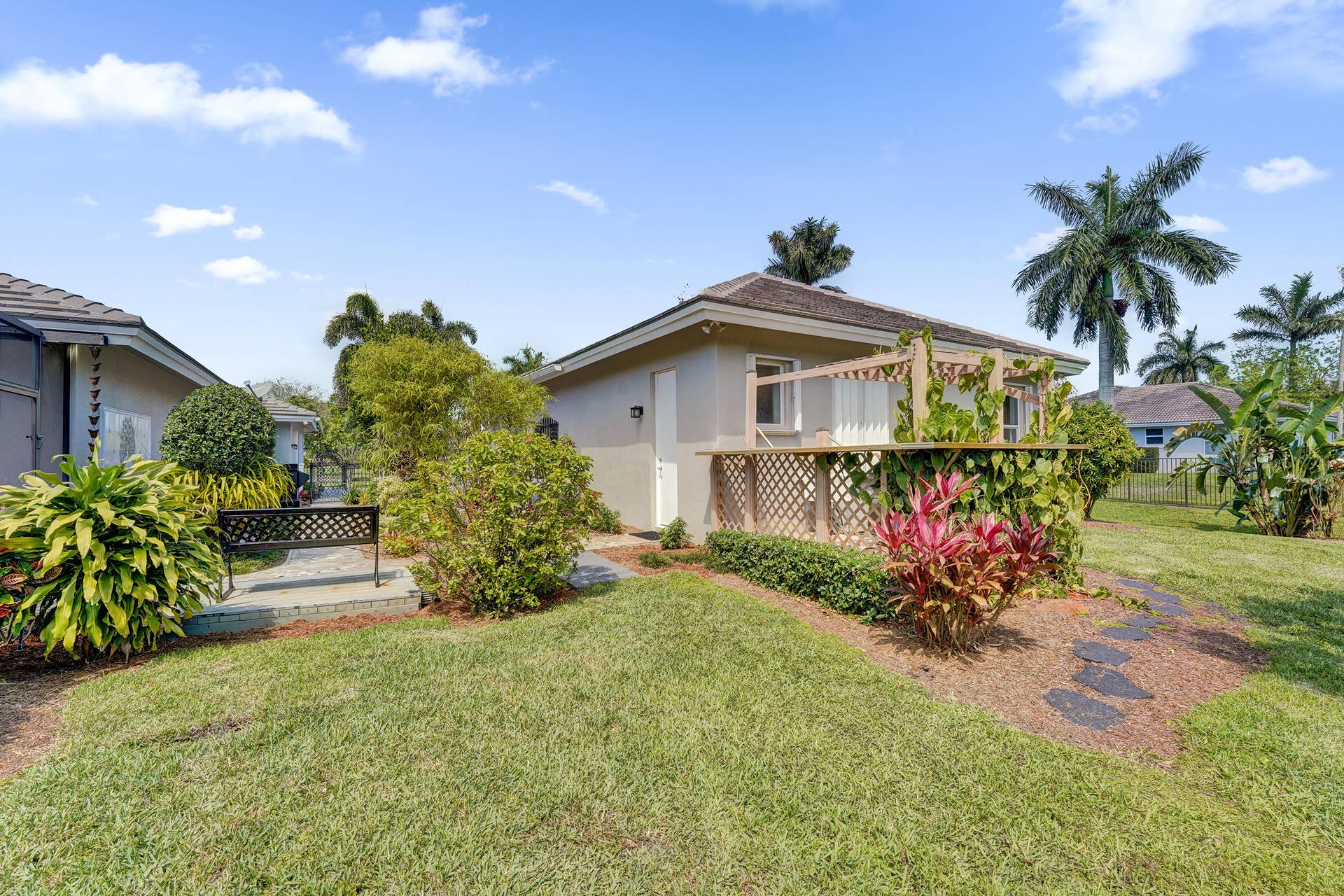 5970 SW 55th Street, Davie, FL 33314 DSC06468