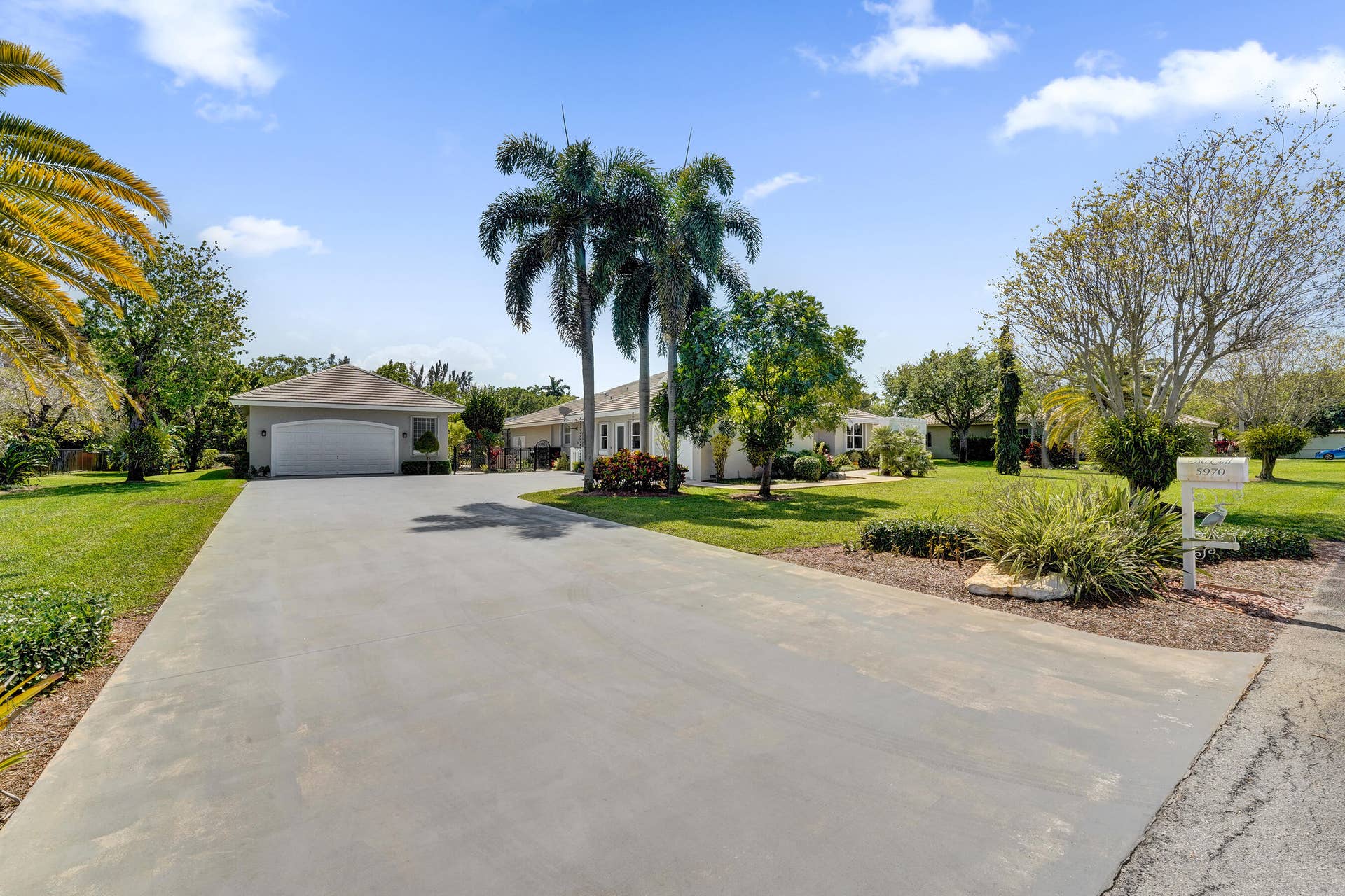5970 SW 55th Street, Davie, FL 33314 DSC06081