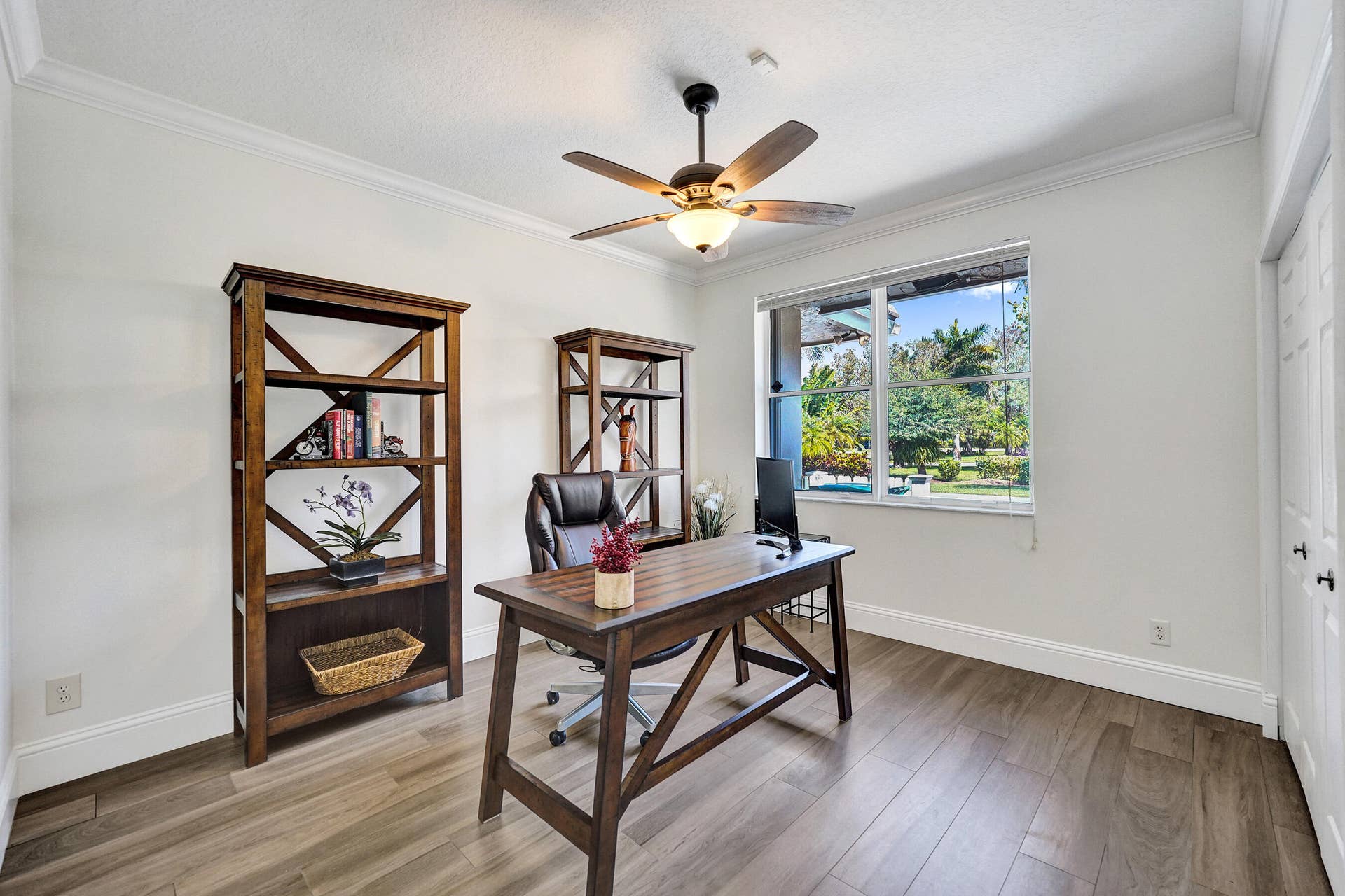 5970 SW 55th Street, Davie, FL 33314 DSC06168