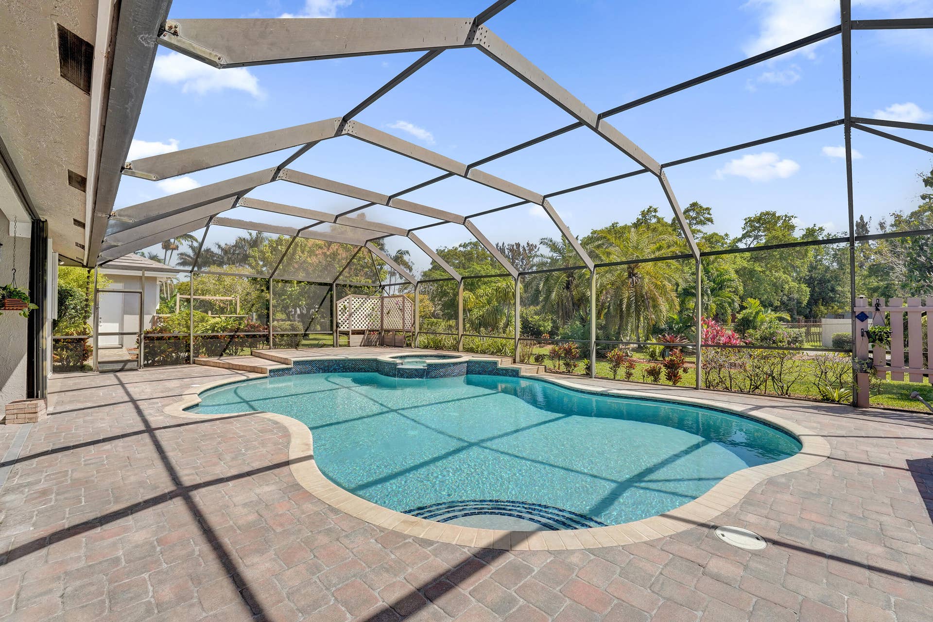 5970 SW 55th Street, Davie, FL 33314 DSC06387