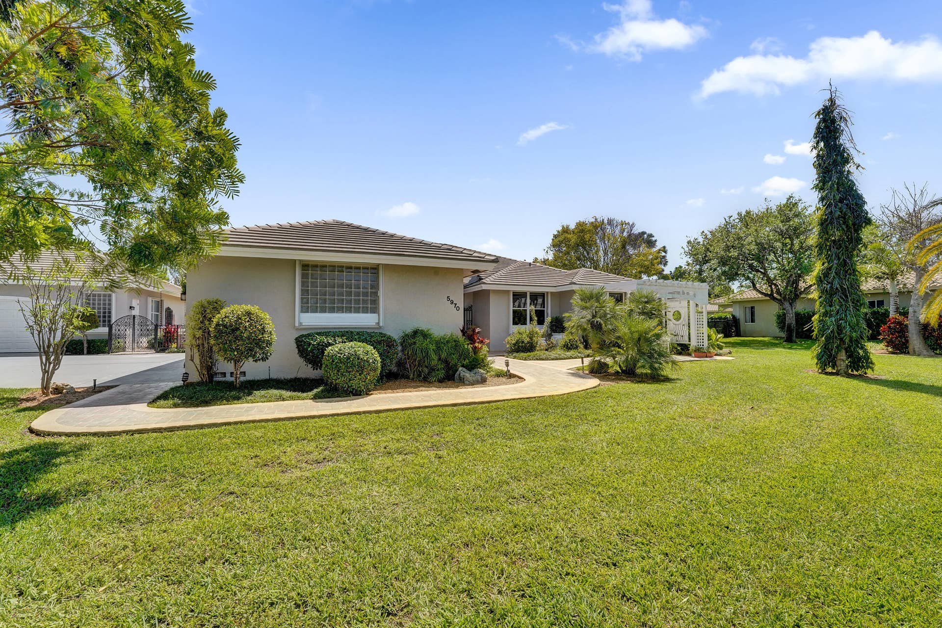 5970 SW 55th Street, Davie, FL 33314 DSC06099