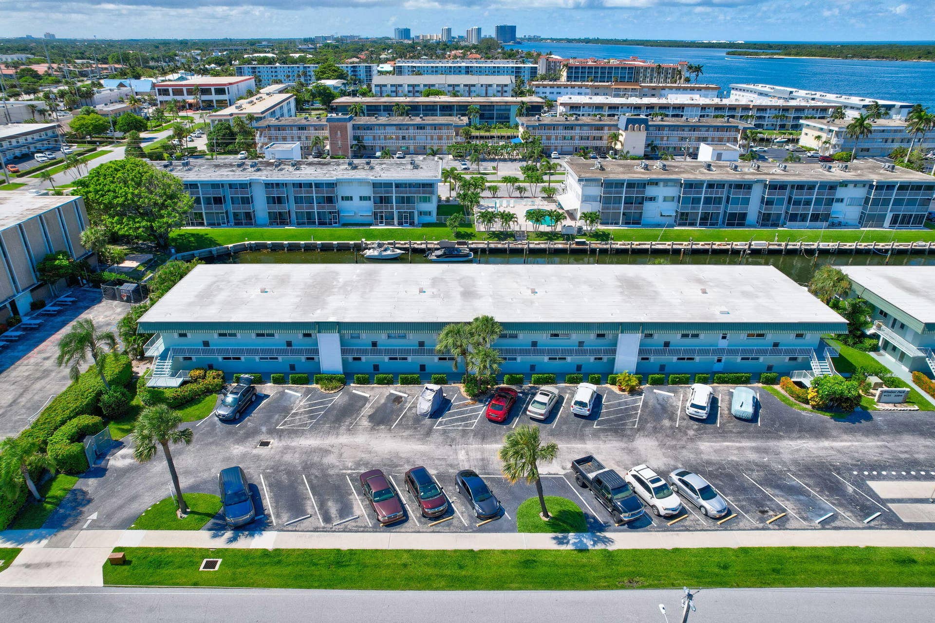 121 Wettaw Lane, #112, North Palm Beach, FL 33408 aerial